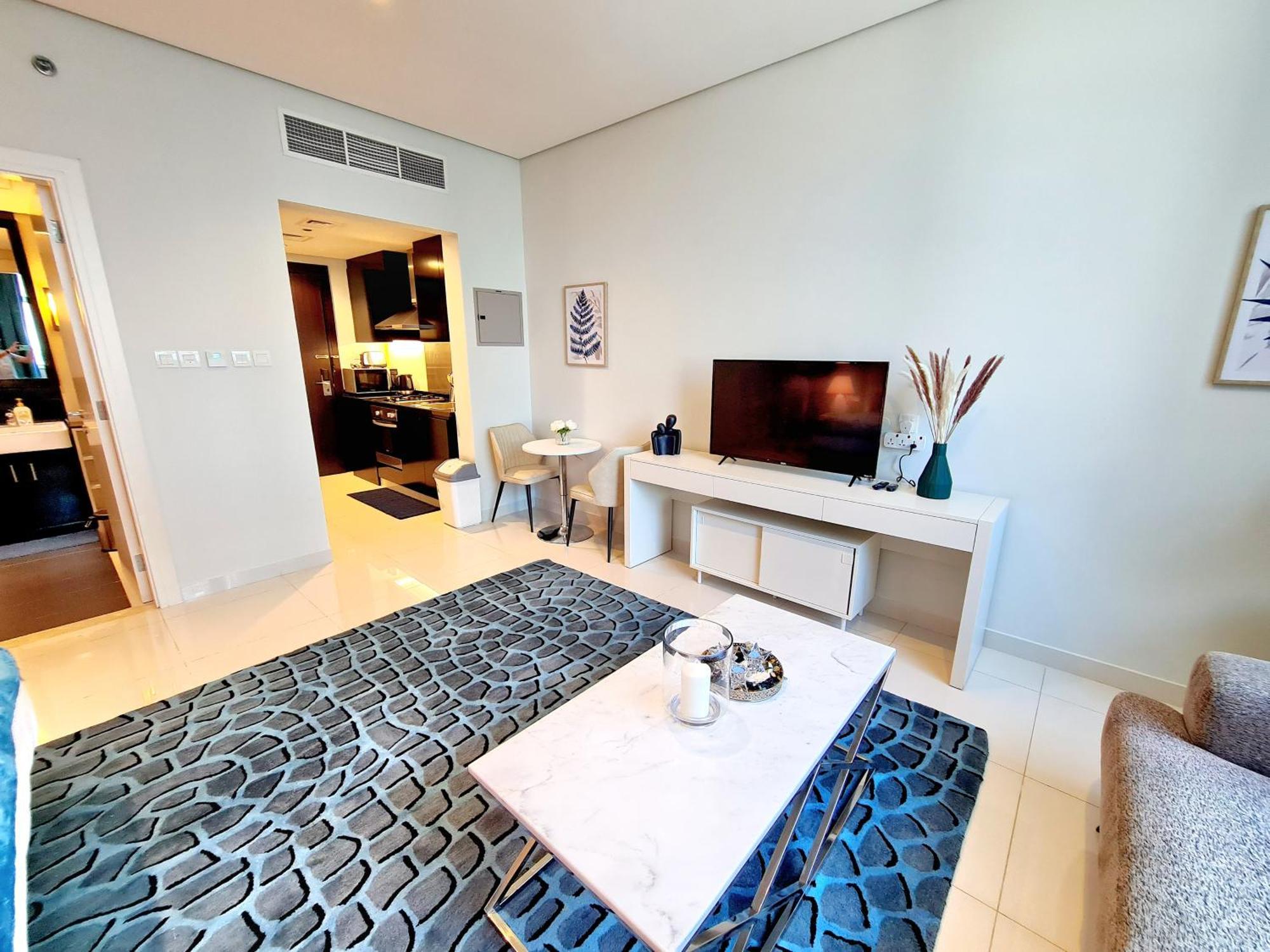 Sunrise Homes - Large Spacious In Business Bay * Dubai