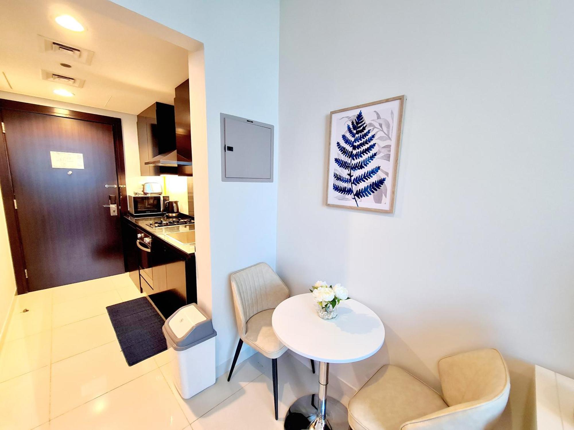 Sunrise Homes - Large Spacious In Business Bay * Dubai