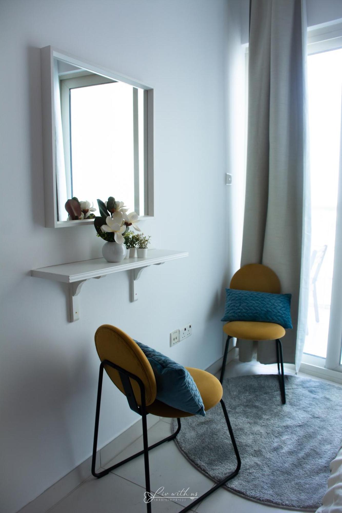 Livwithus - 2 Bedroom In Marina View Tower B *