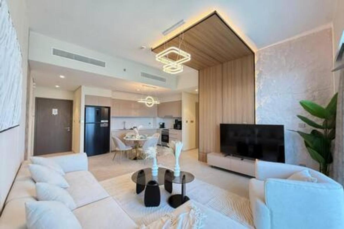 Likehome - 2 Bhk With Burj Khalifa View In Downtown *