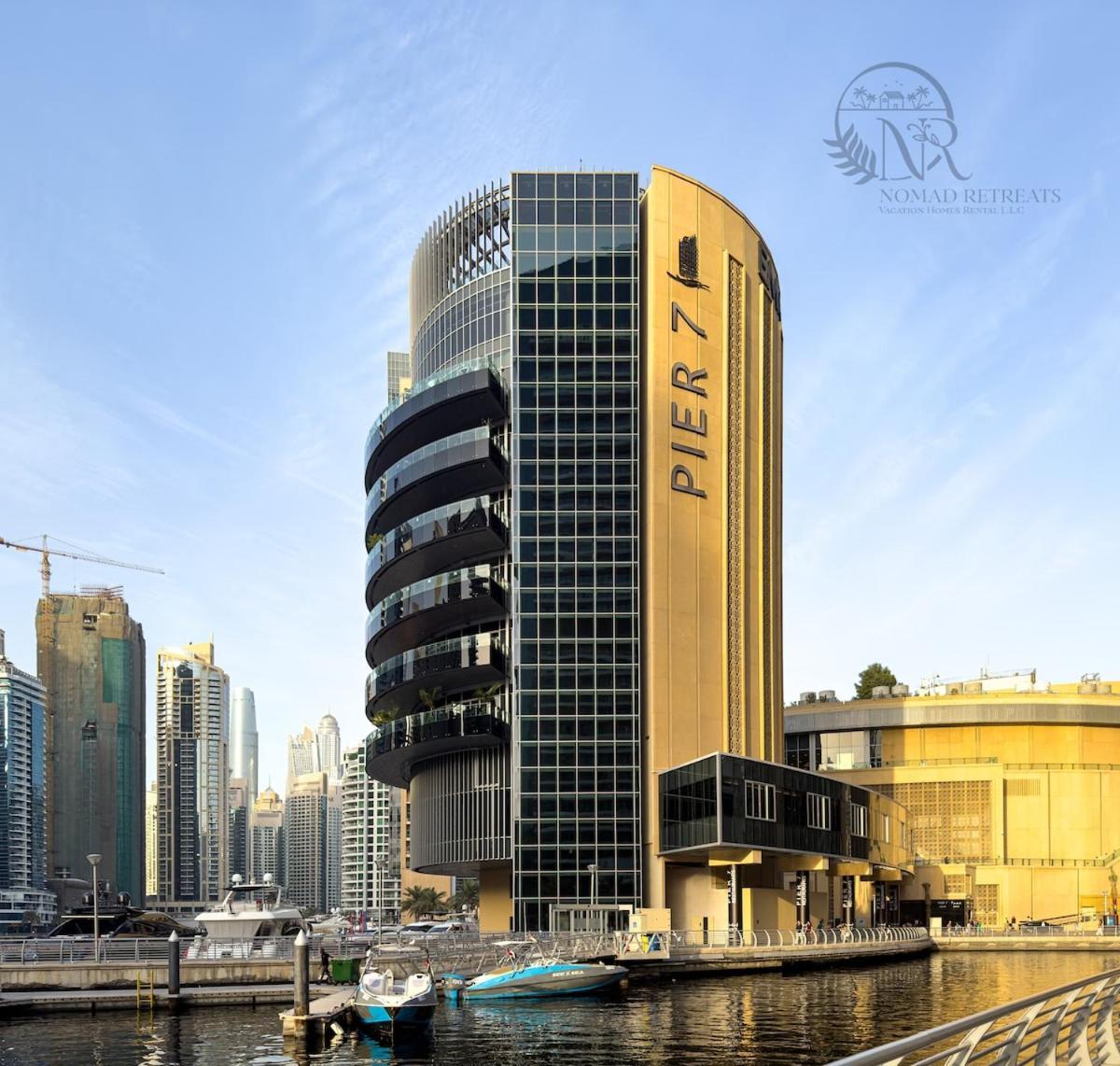 Nomad Retreats- Silverene Tower Marina View Daire Dubai