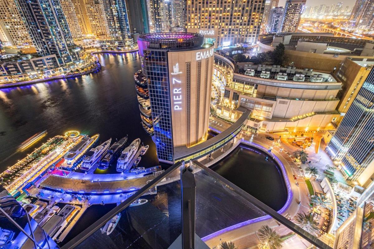 Daire Nomad Retreats- Silverene Tower Marina View Dubai