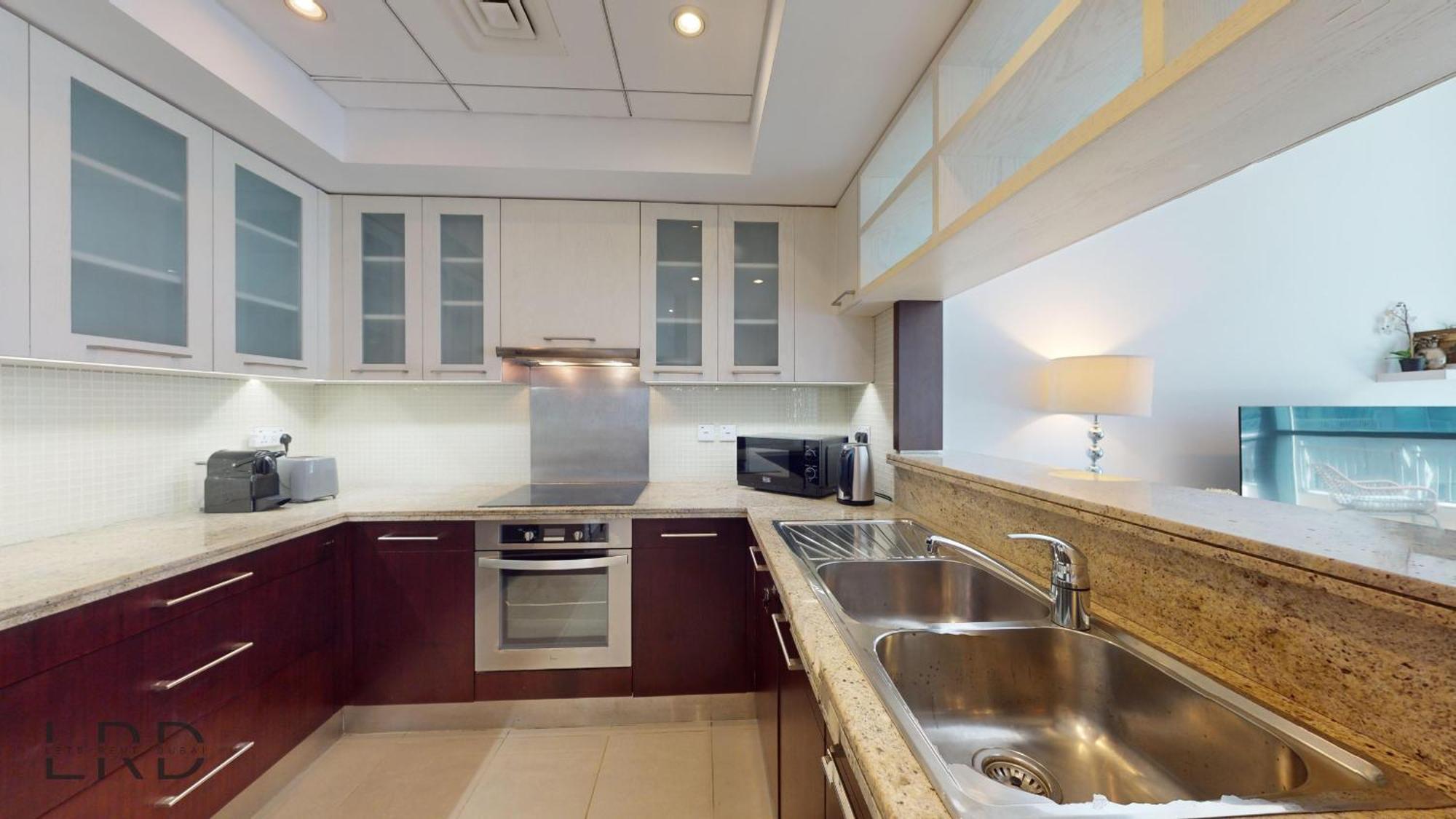 Sophisticated 1br With Burj Khalifa Views Dubai