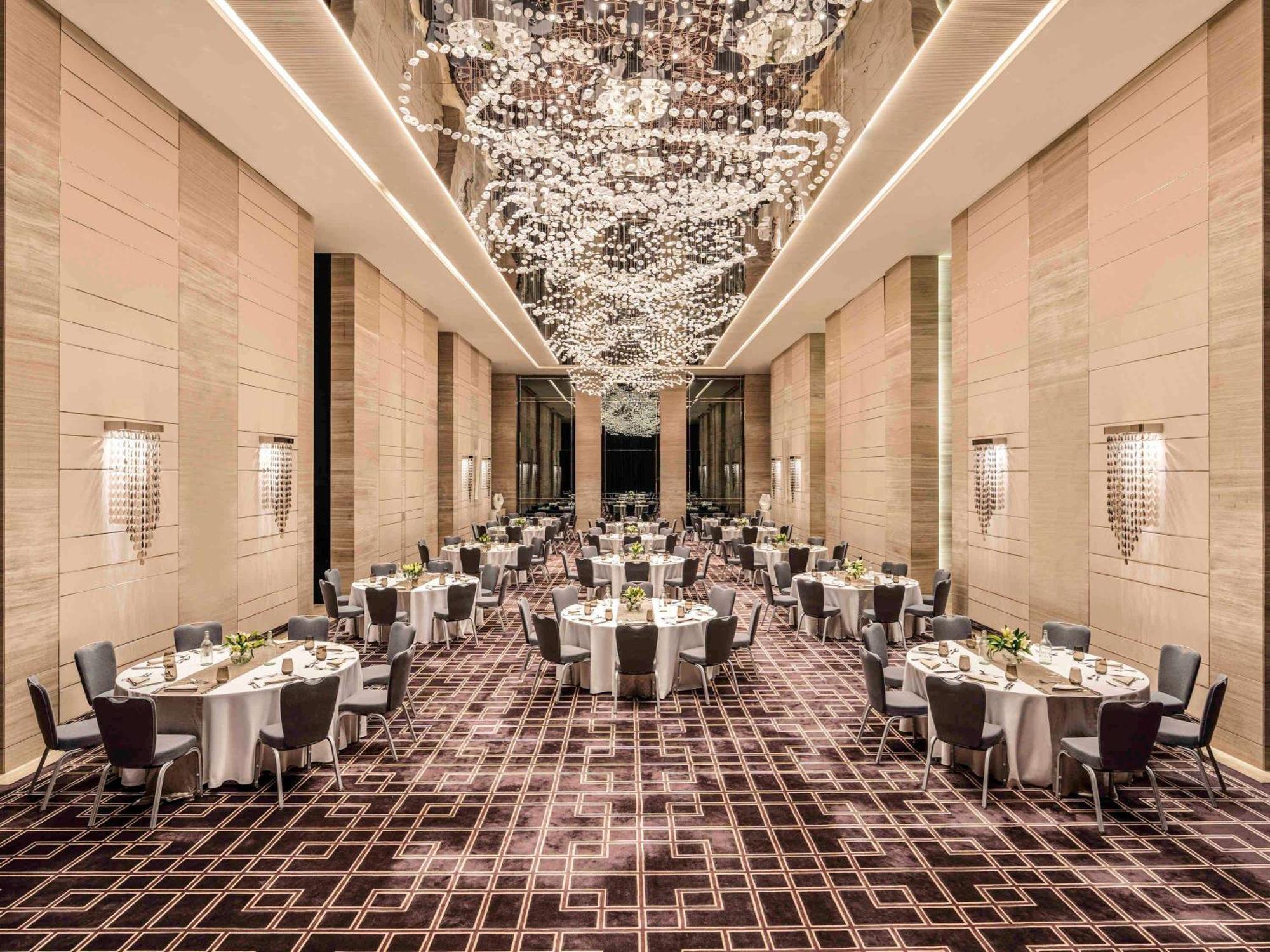 Pullman Downtown 5* Dubai