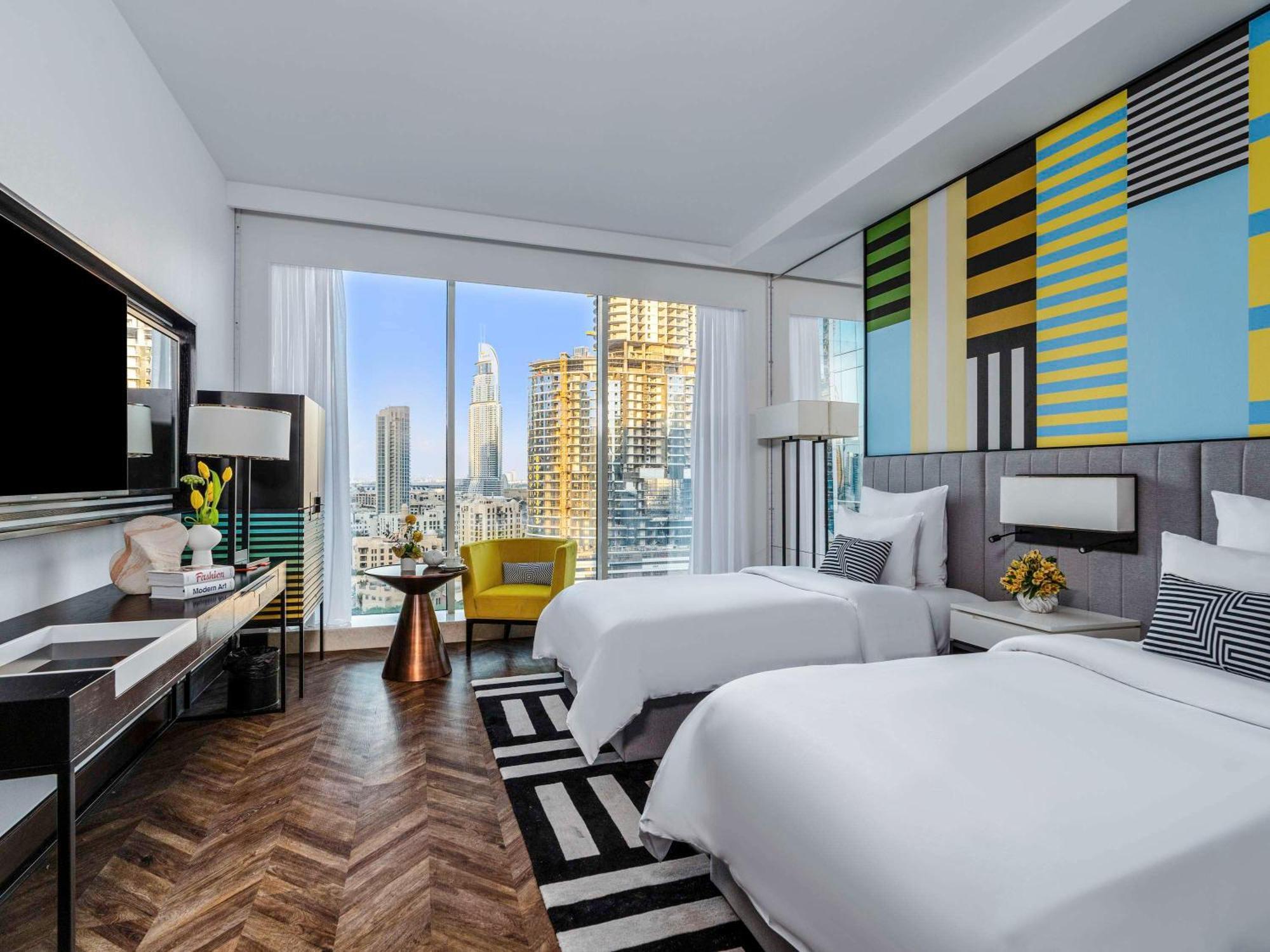 Pullman Downtown Hotel 5*