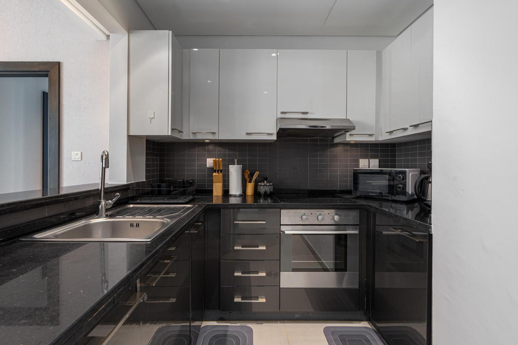Silverene Towers - Of Choice Daire