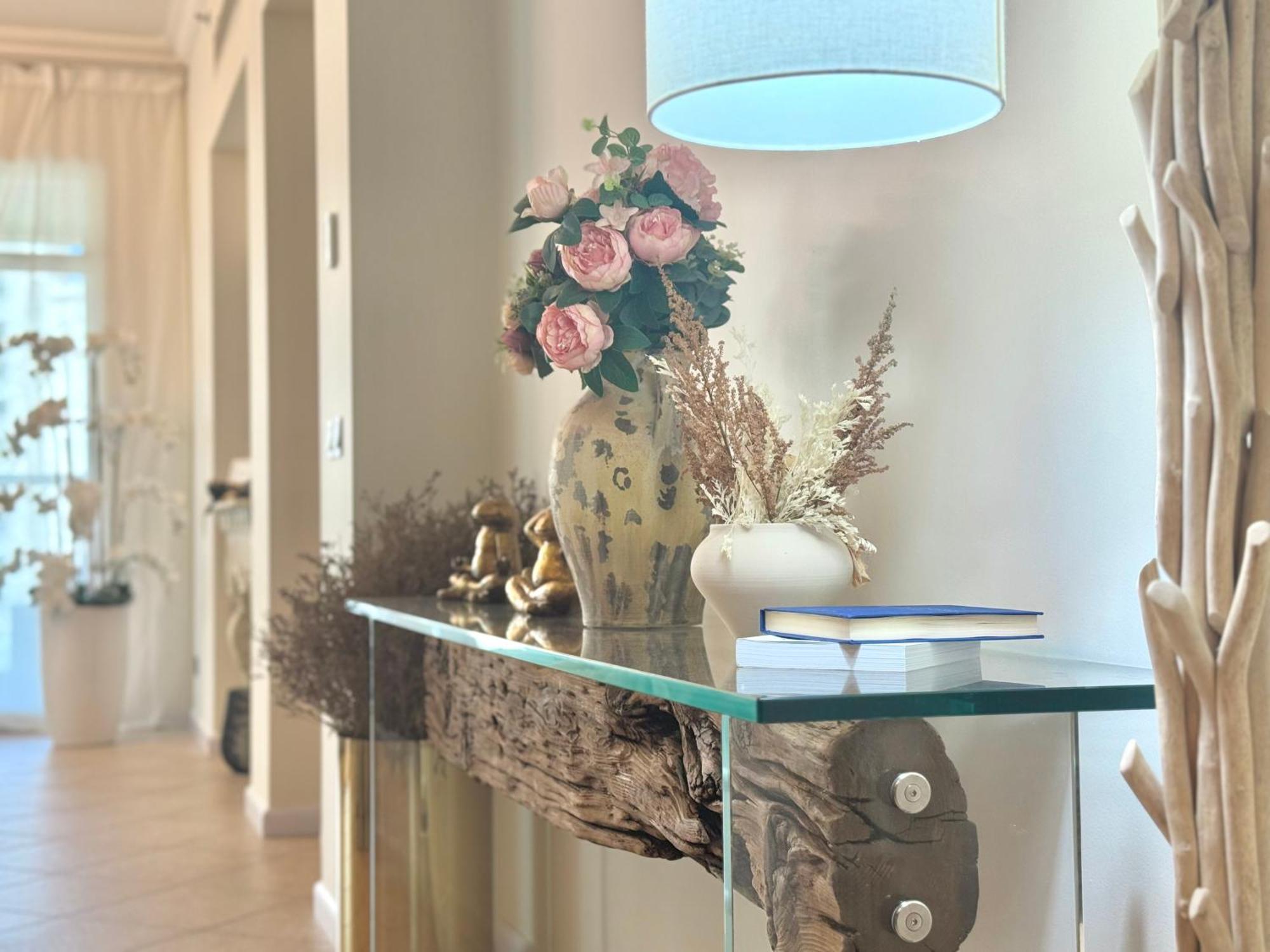 Luxury - Beachfront - Spacious Shoreline Residences - 5 Star Private Apartamento