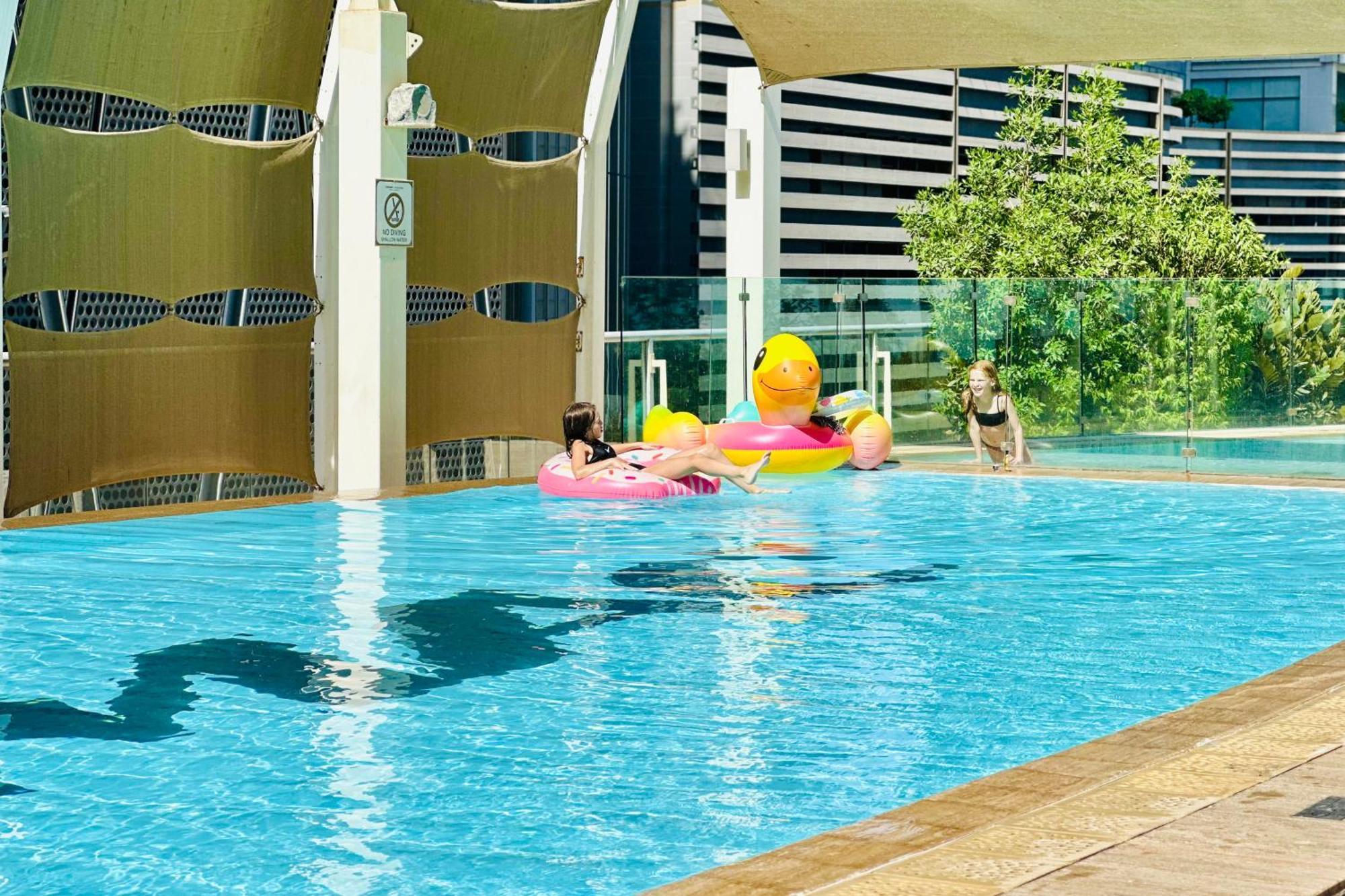 Vserve - 1 Bedroom Iconic Burj Khalifa Full View Apartment