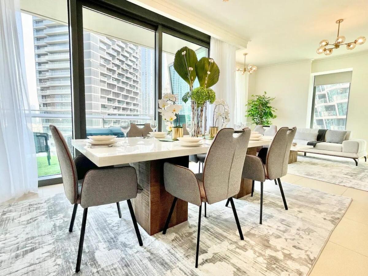 Apartment First Class 3br Burj Khalifa & Fountain View
