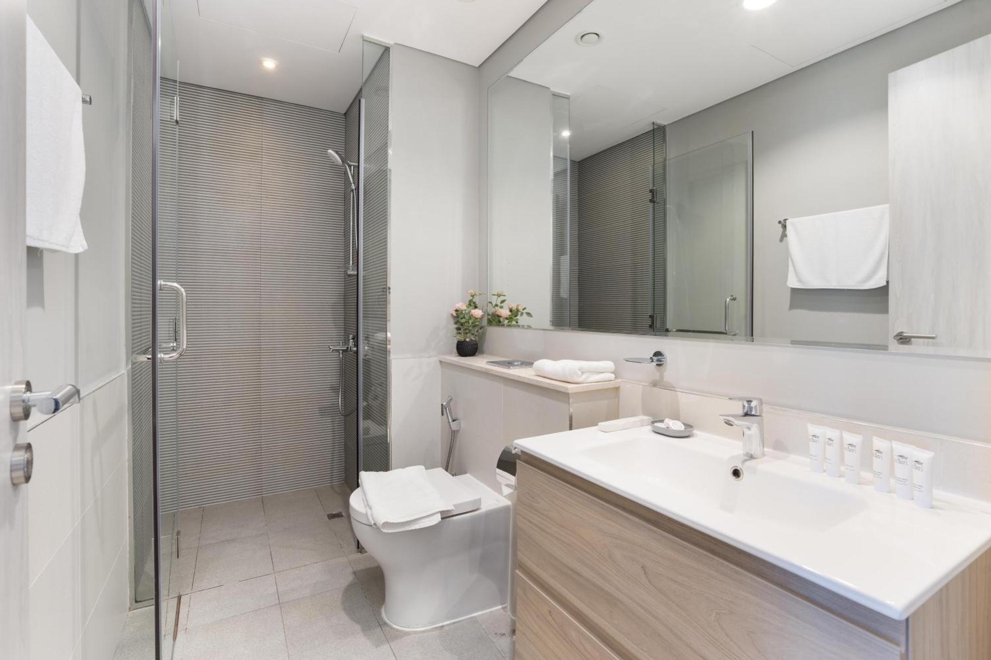 Sleek & Modern 1-bed In Zada Tower Business Bay Apartment *