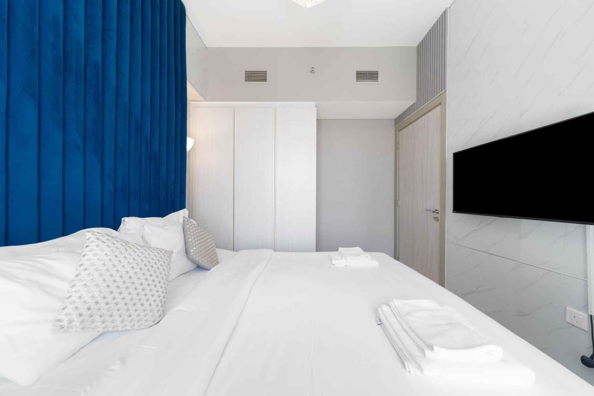 Sleek & Modern 1-bed In Zada Tower Business Bay Apartment