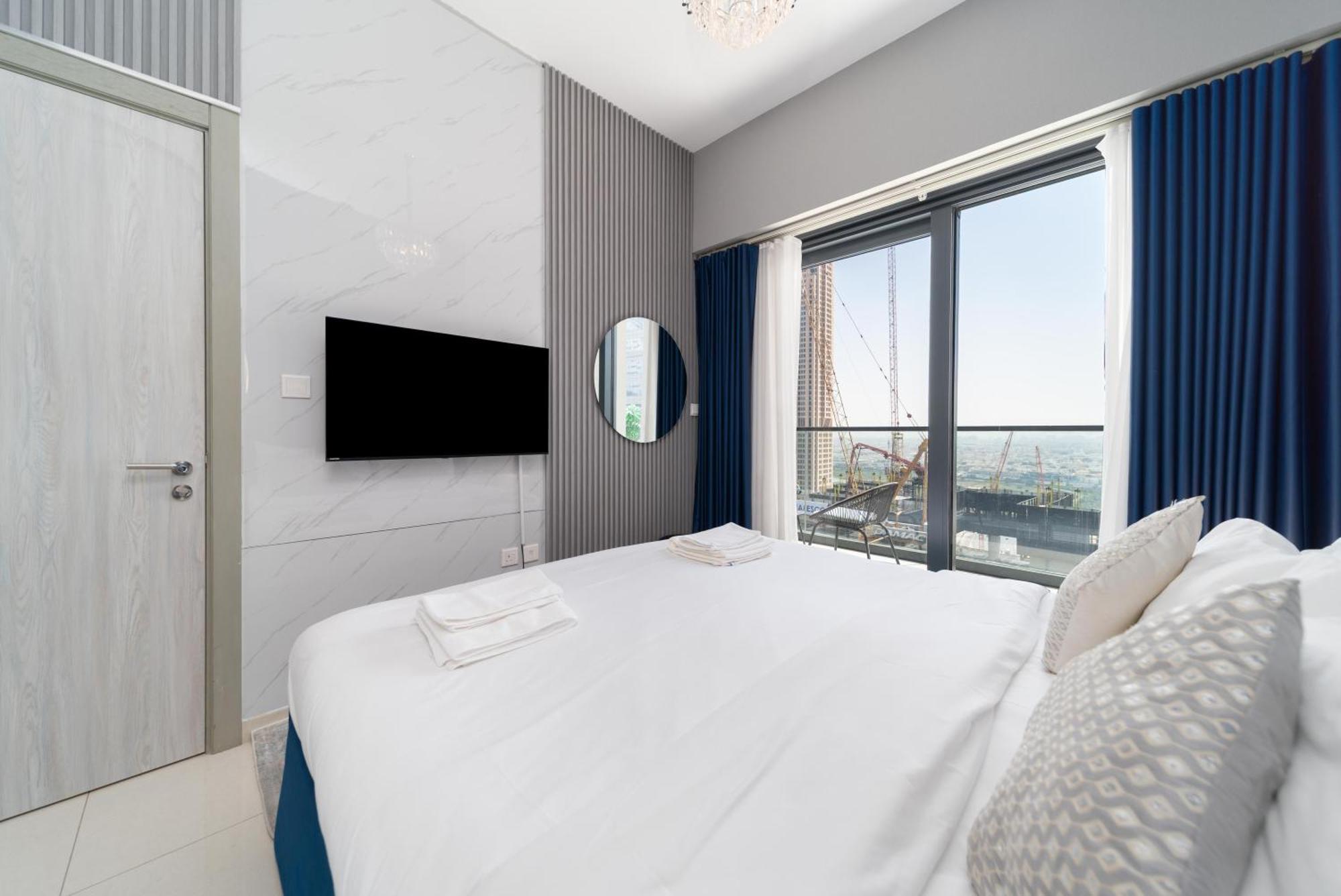 Apartment Sleek & Modern 1-bed In Zada Tower Business Bay Dubai