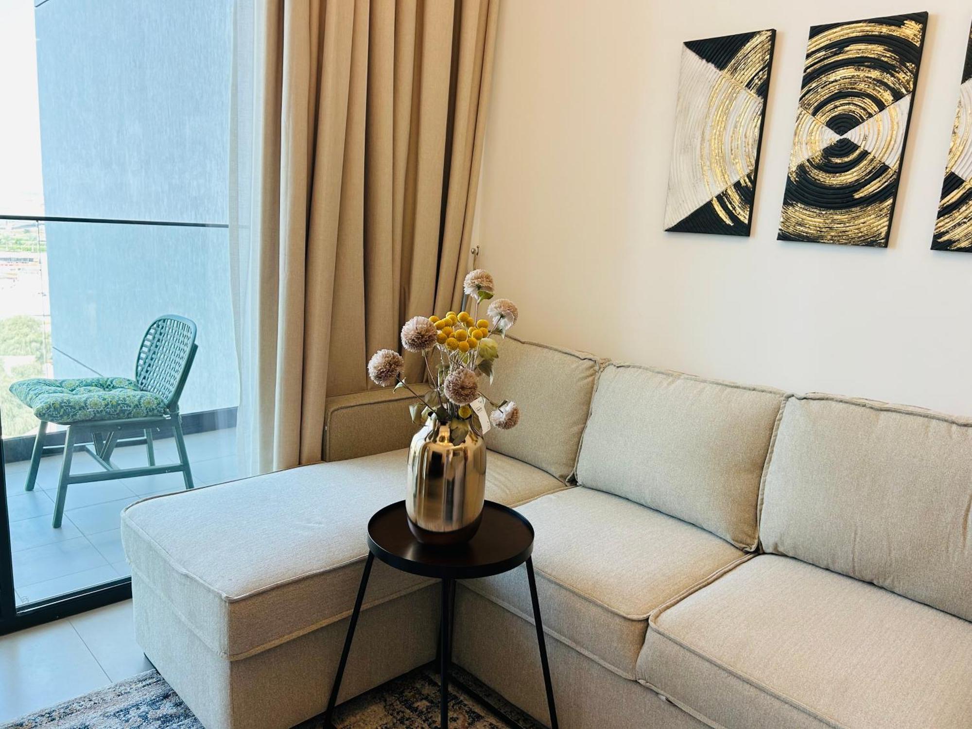 Beautiful View, Fully-equipped Apartment Dubai