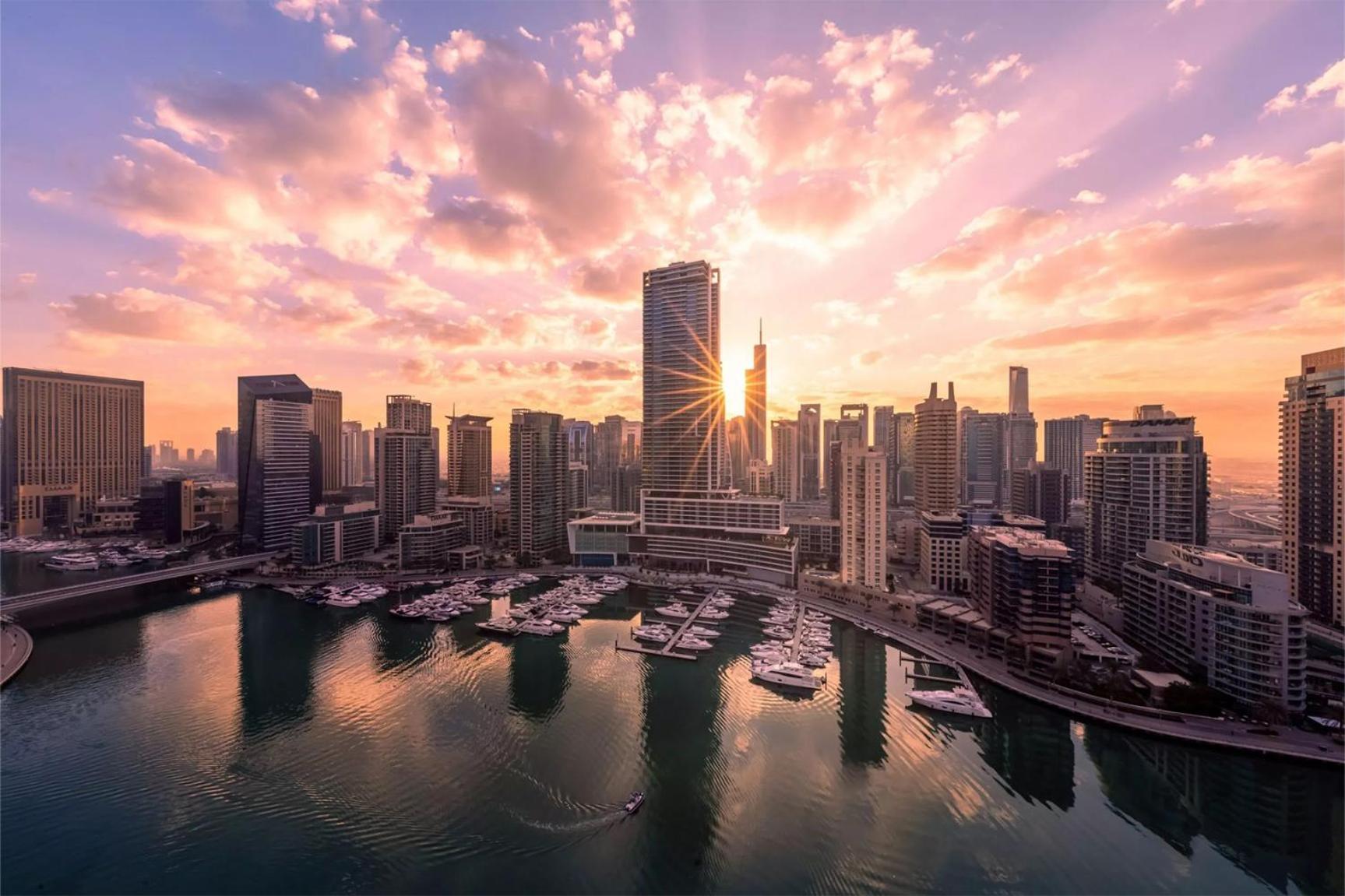 Apartment 1br Gem With Stunning Marina Views, Close To Metro