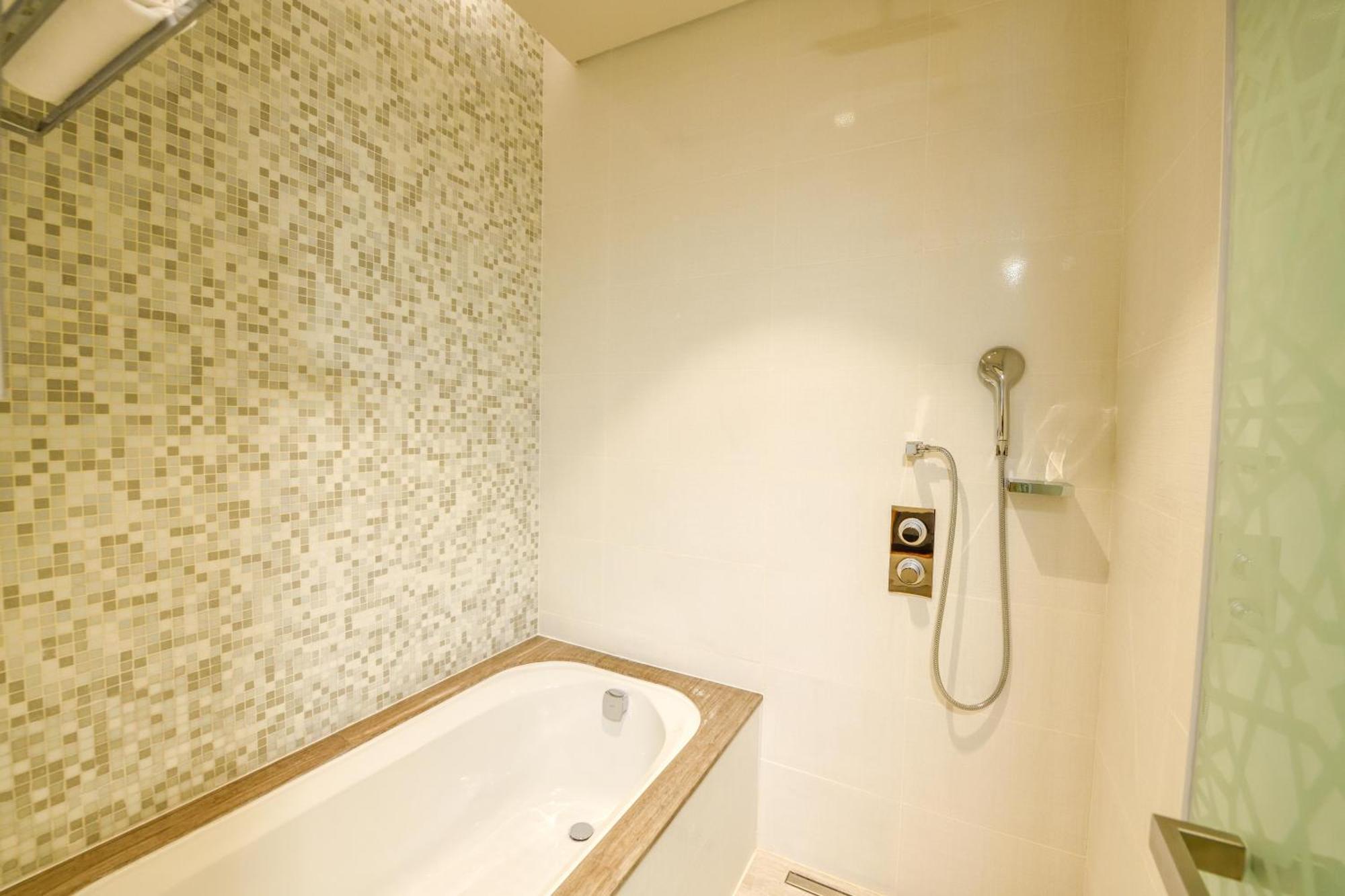 Grand Mercure Dubai