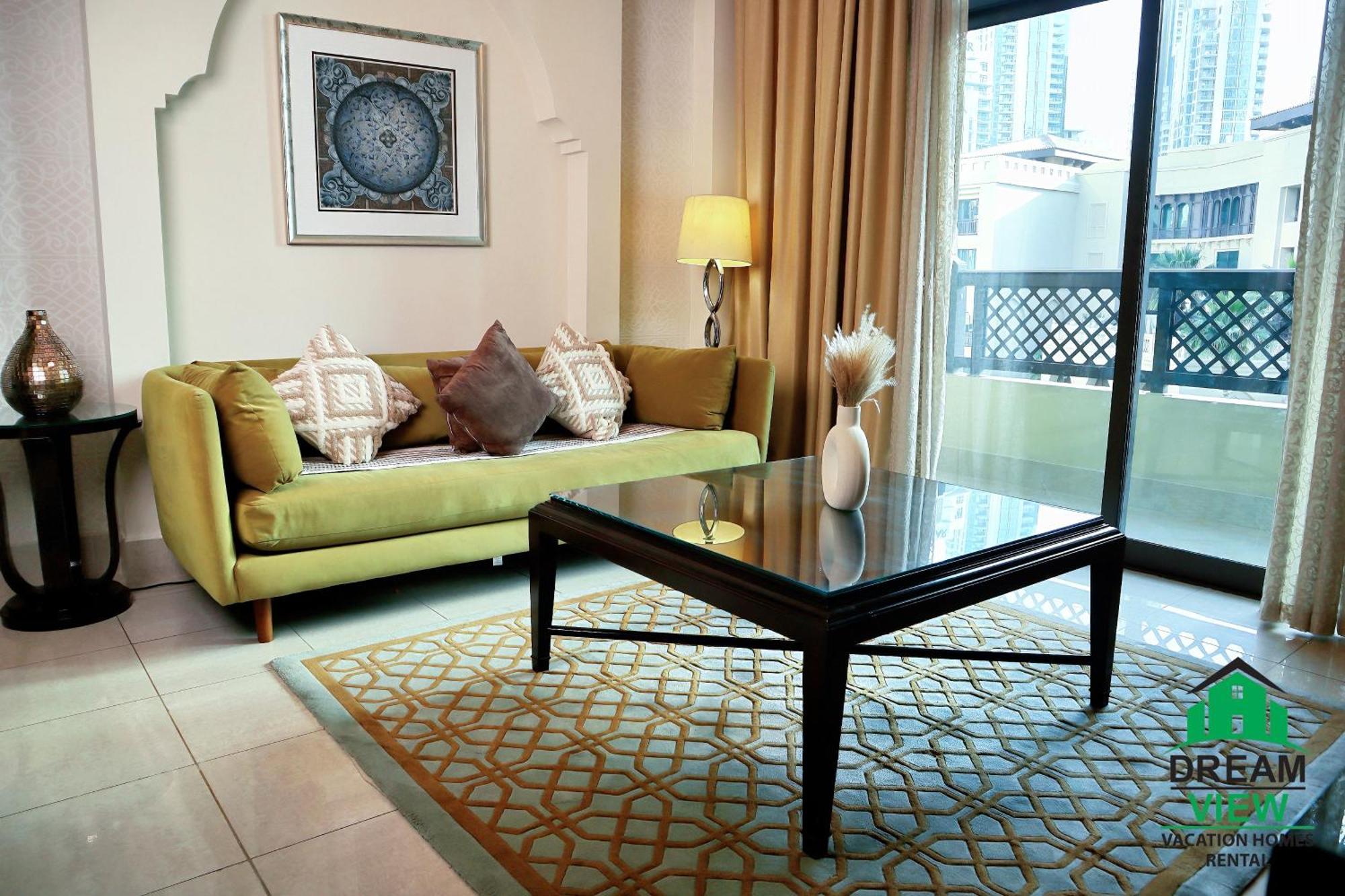 Full View Burj Khalifa And Fountains -souk Al Bahar- Dream View Daire