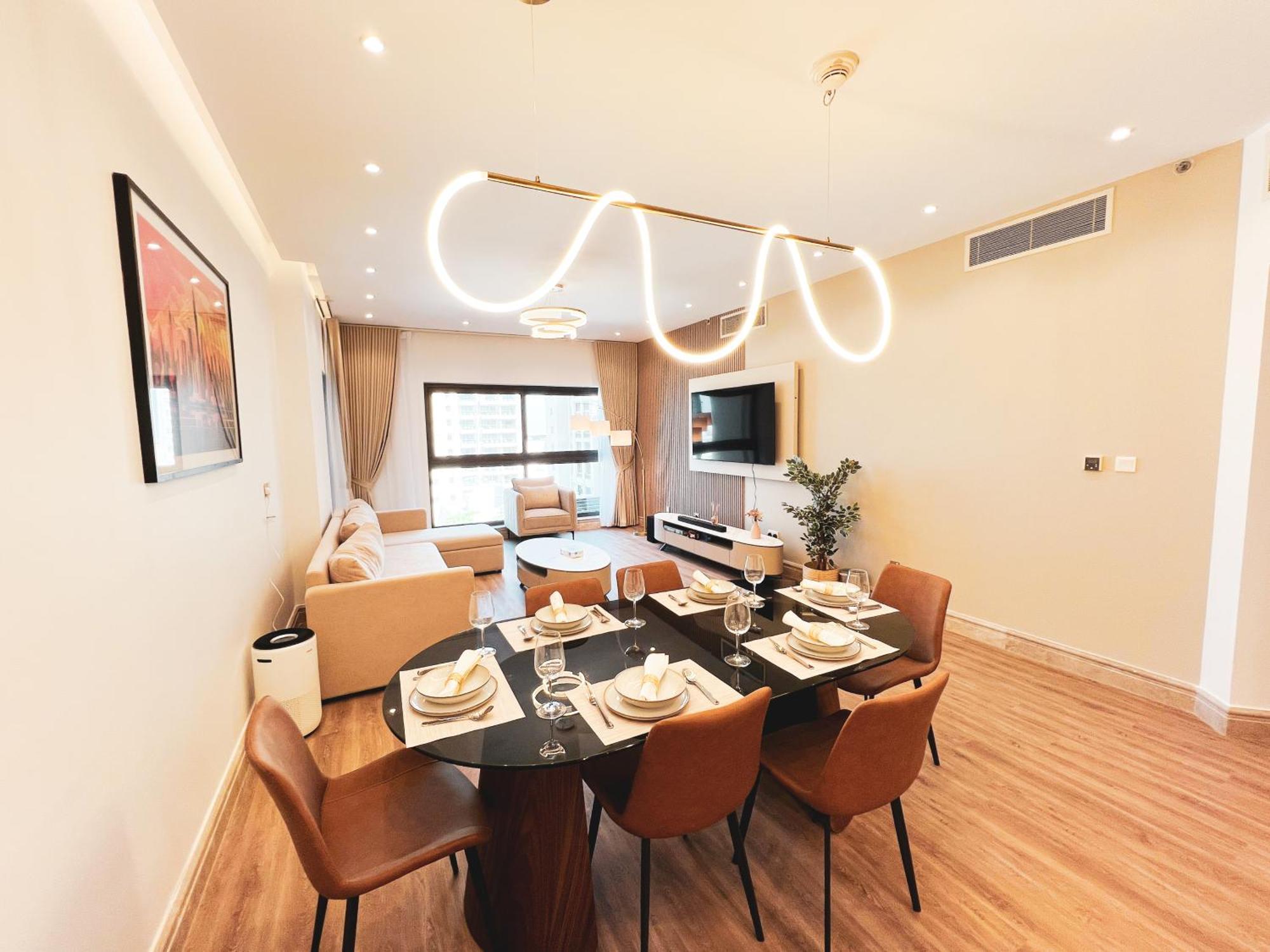 New Fairmont With Private On Palmjumeirah * Dubai