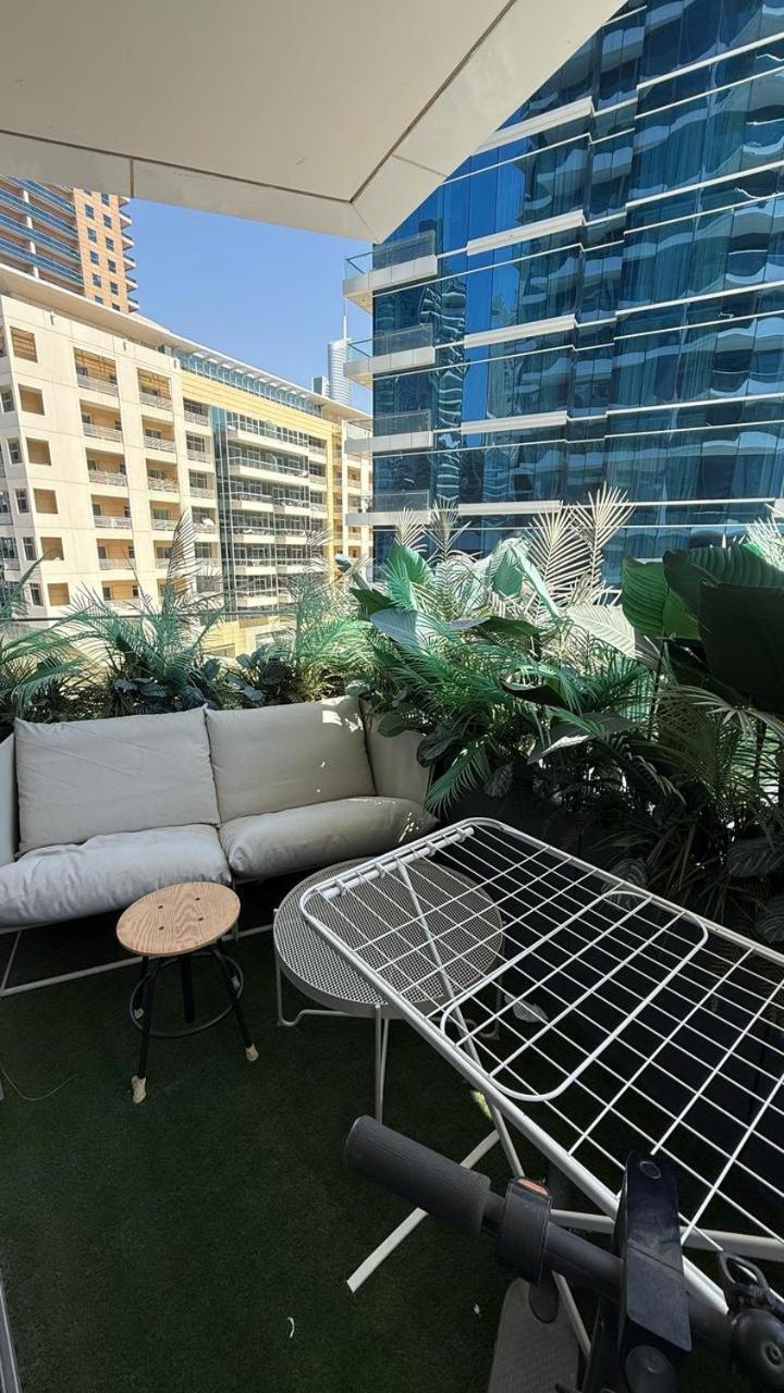 Apartment Unique 1br In Stella Maris,city View,dubai Marina