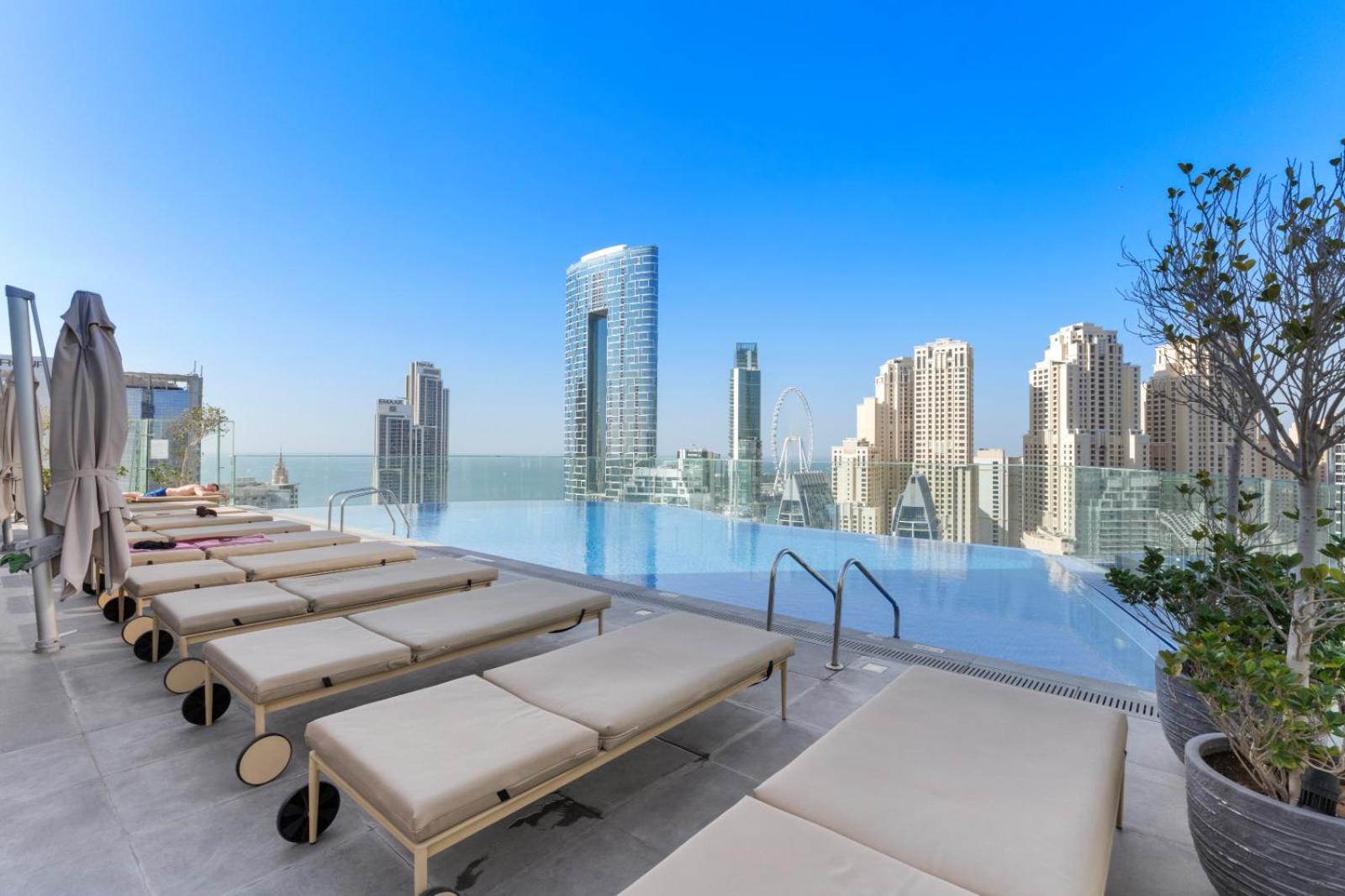 Daire Luxury Living In Marina - 1br Extra Large