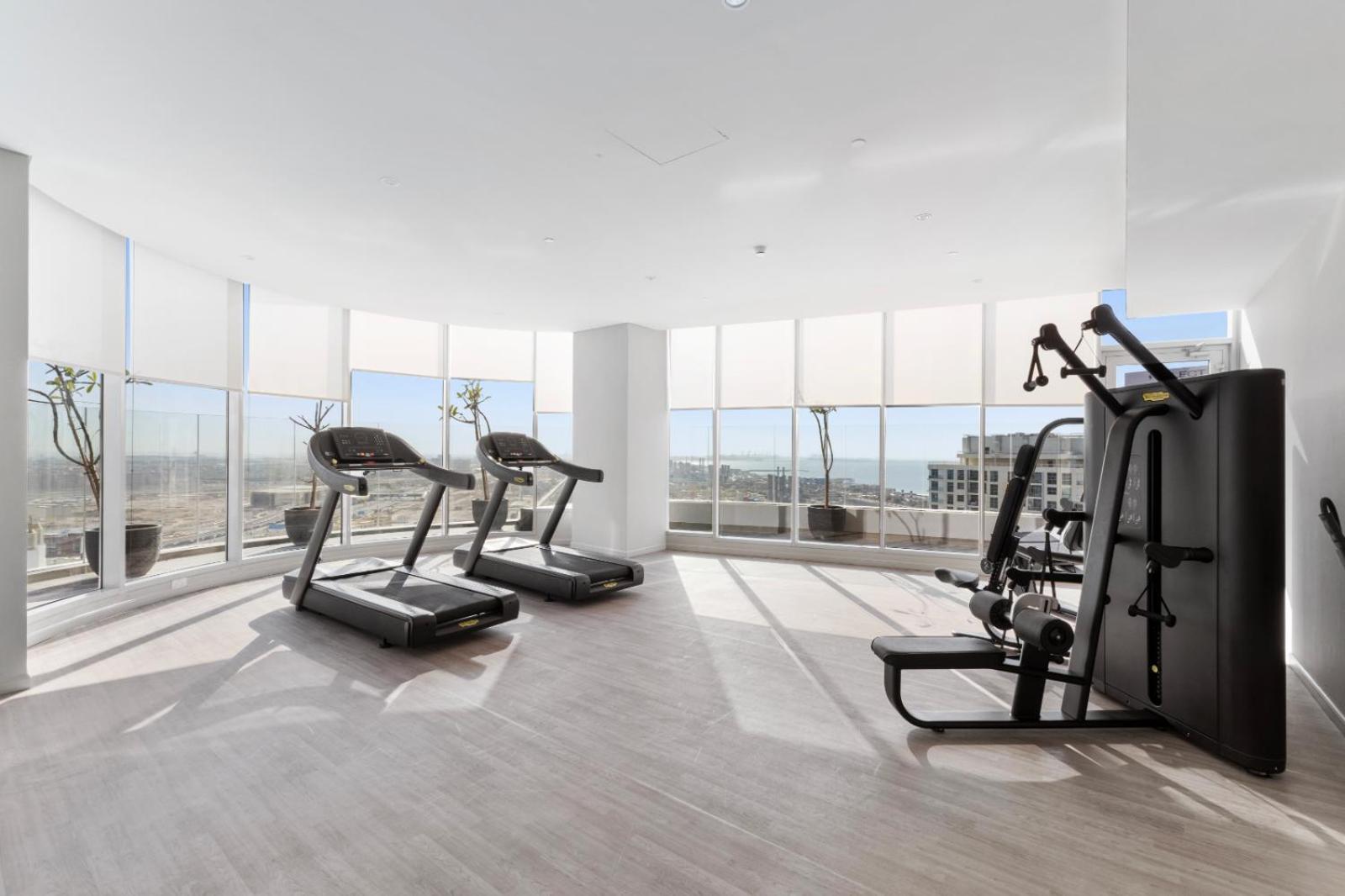 Luxury Living In Marina - 1br Extra Large Daire *