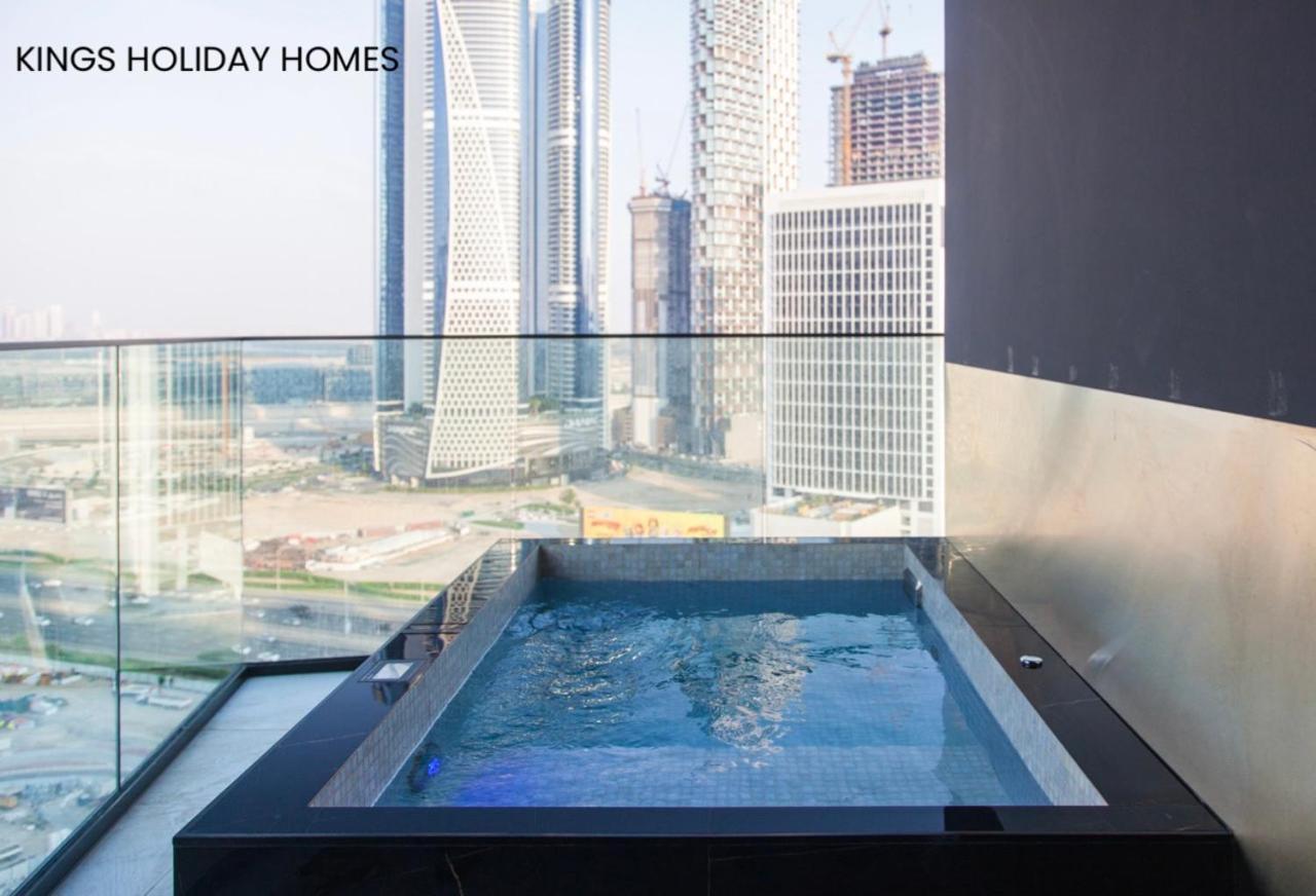 Binghatti Canal With Private Jacuzzi Burj Khalifa View Kings Casa de hóspedes *