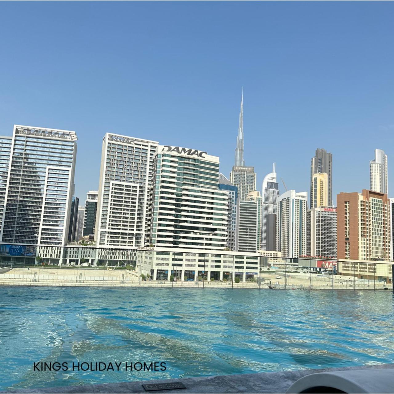 Casa de hóspedes Binghatti Canal With Private Jacuzzi Burj Khalifa View Kings