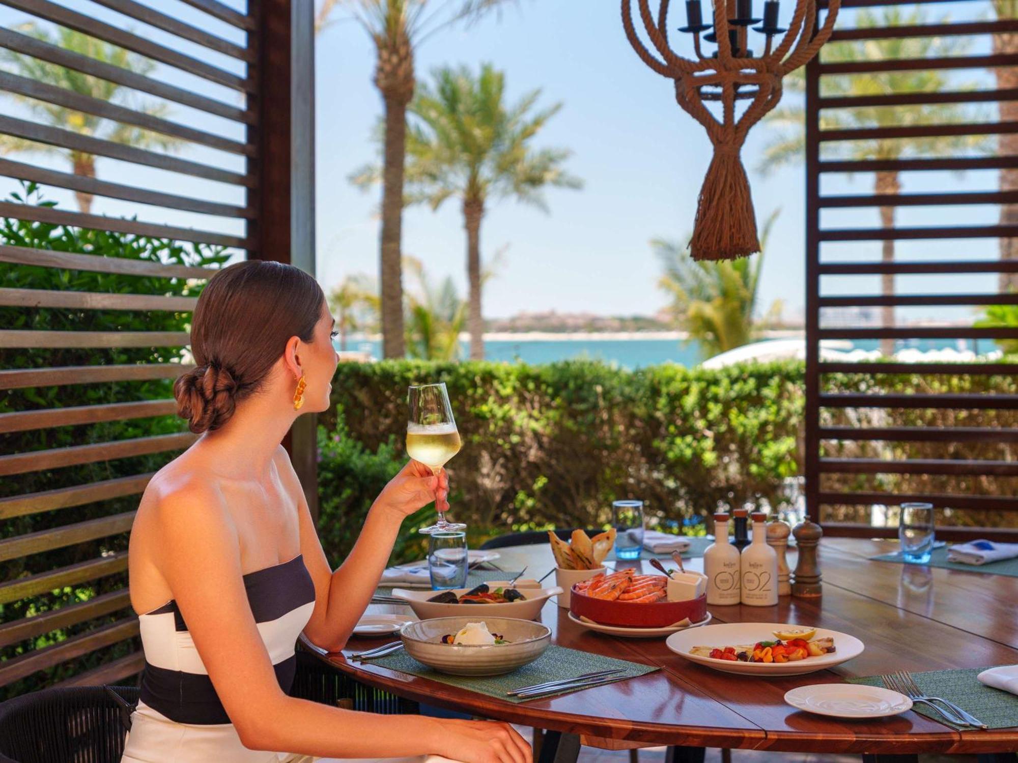 Fairmont The Palm Resort