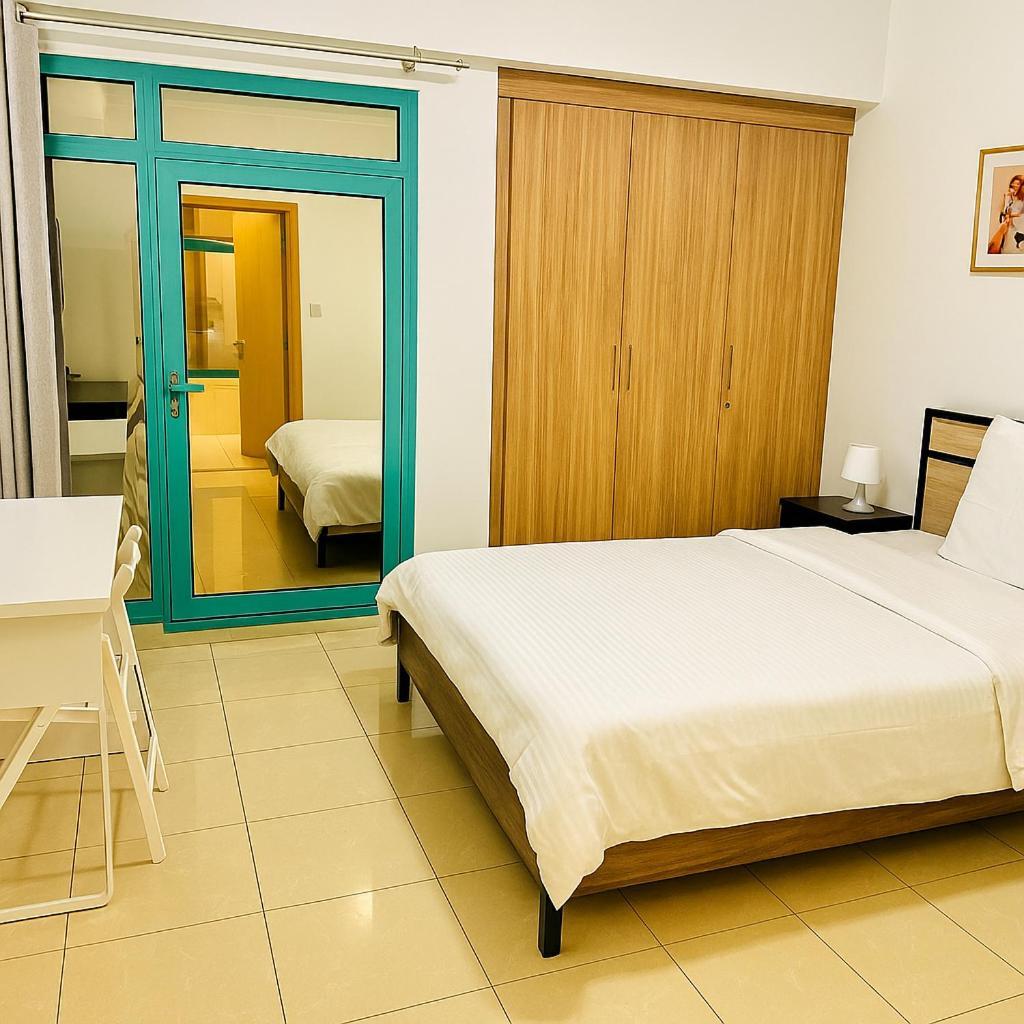 Pansiyon Classy For Ladies In Dubai, Marina فتيات فقط Dubai