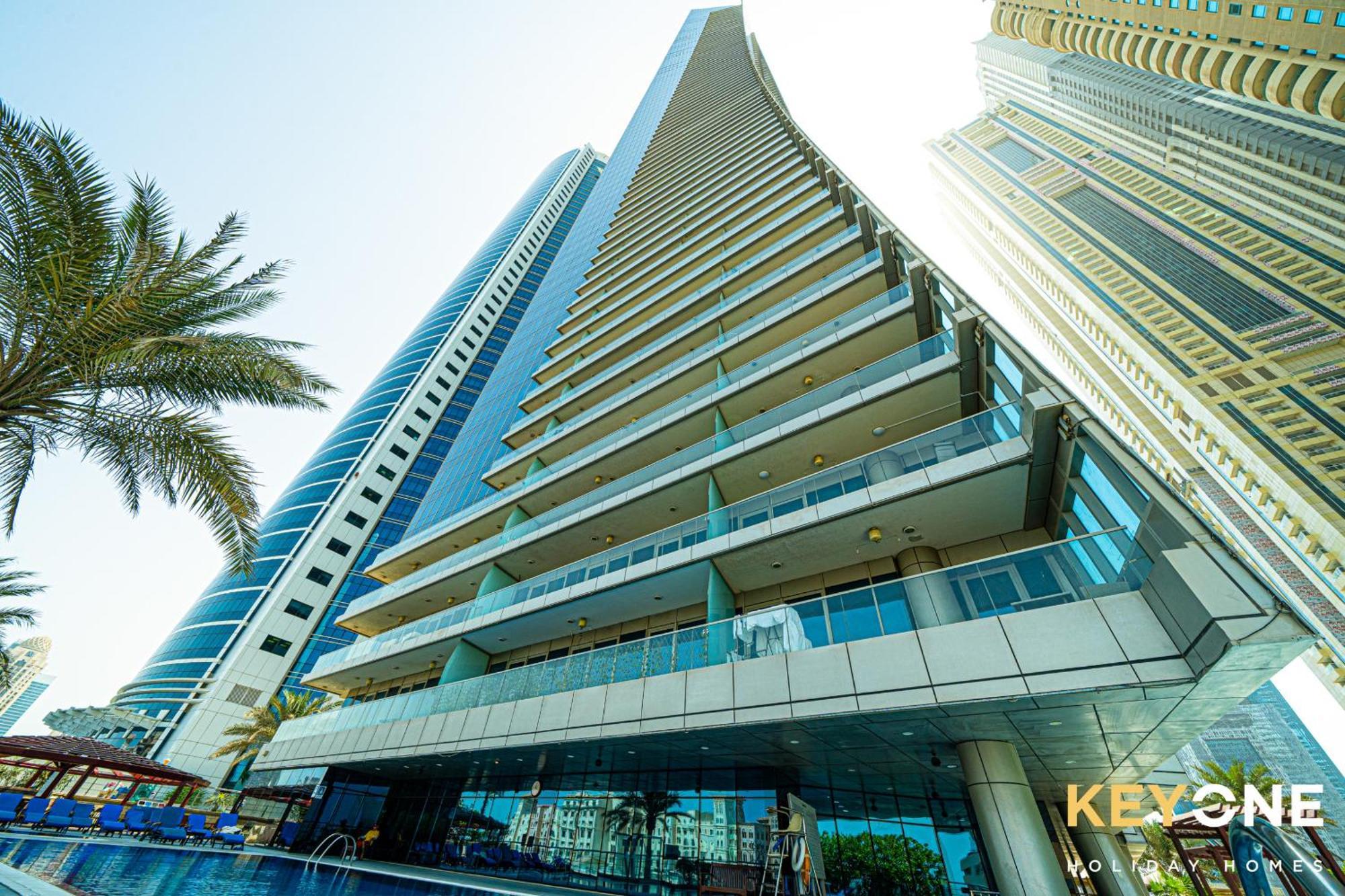 Fascinating Ocean Views In A One Bedroom * Dubai