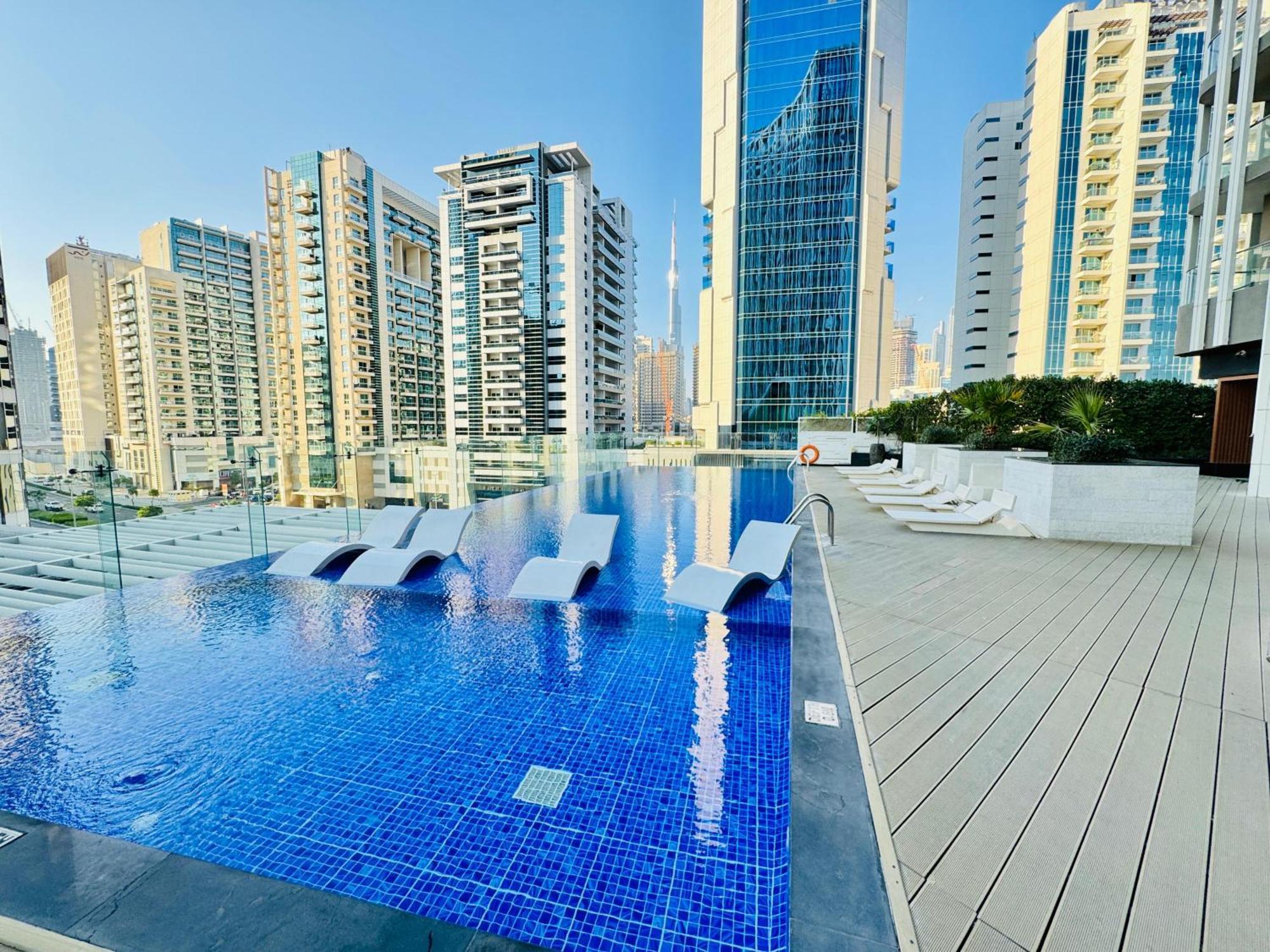 Apartment Bd-2711 Brand New High Quality Furnished View *