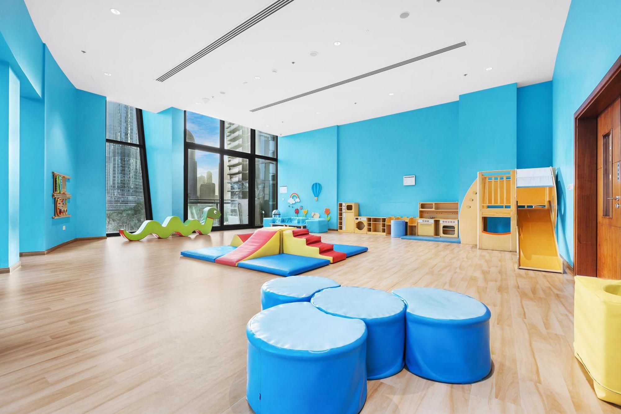 First Class 1b Stylish Downtown Retreat Dubai