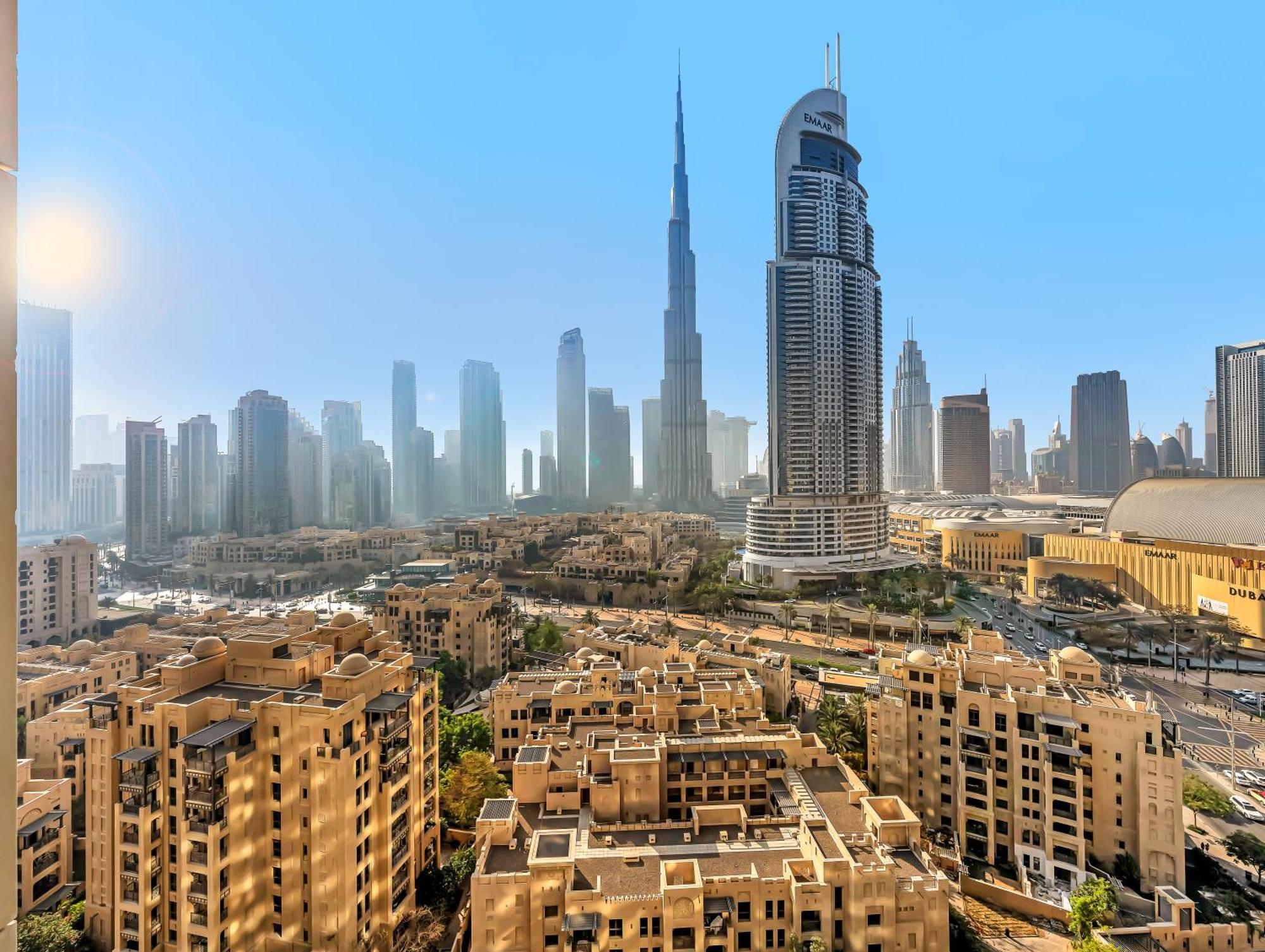 Luxurious Apartments In Burj Royale With Burj Khalifa Views Opposite Dubai Mall Dubai
