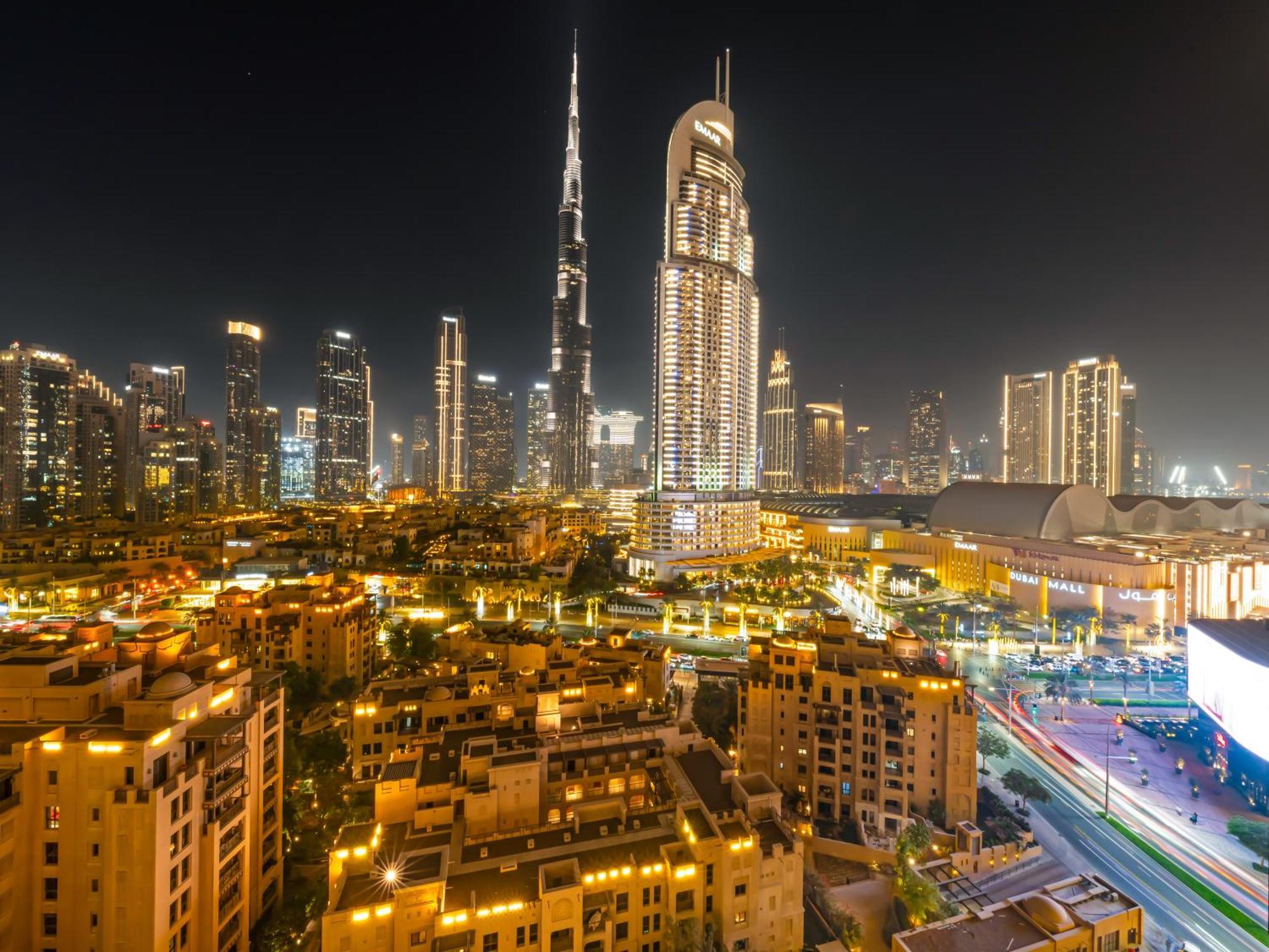 Luxurious Apartments In Burj Royale With Burj Khalifa Views Opposite Dubai Mall Apartment *
