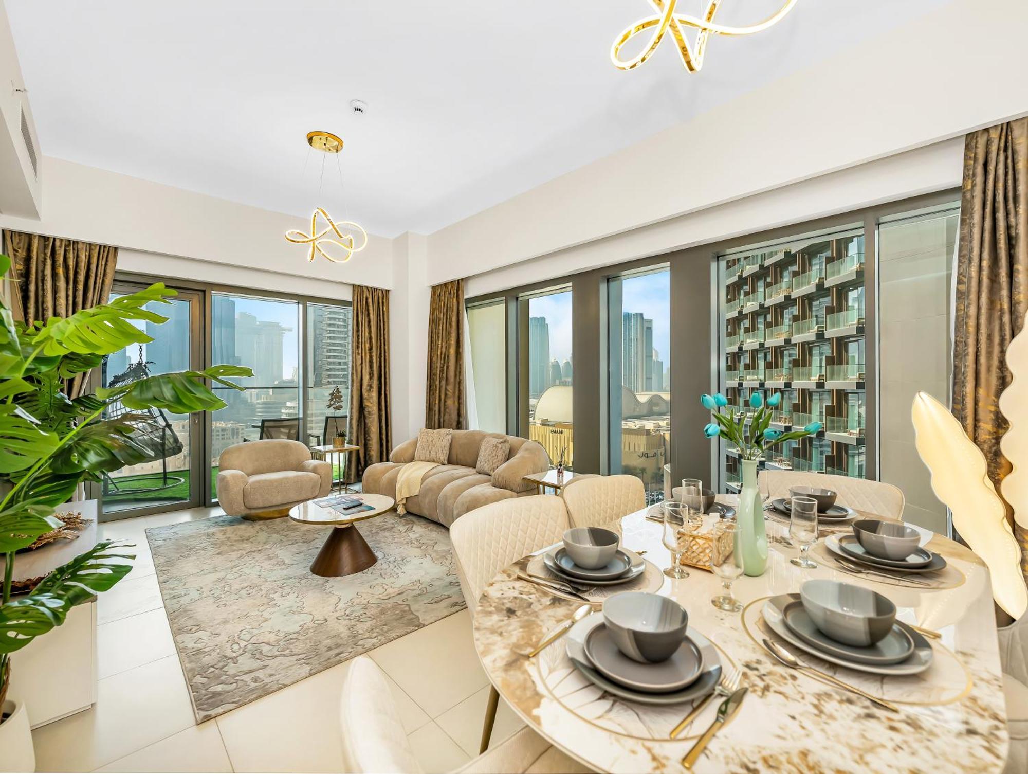 Luxurious Apartments In Burj Royale With Burj Khalifa Views Opposite Dubai Mall * Dubai