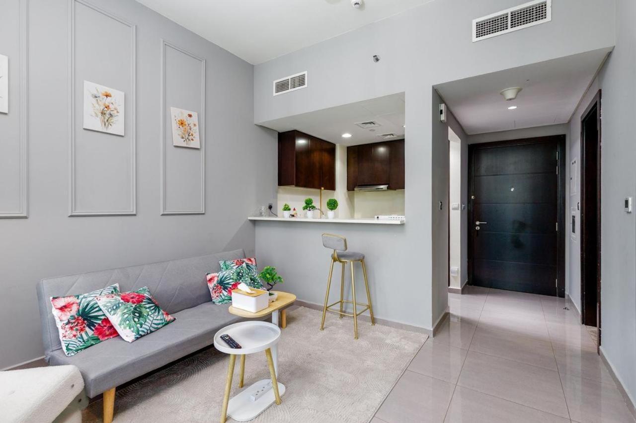Chic 1 Bhk In Downtown *