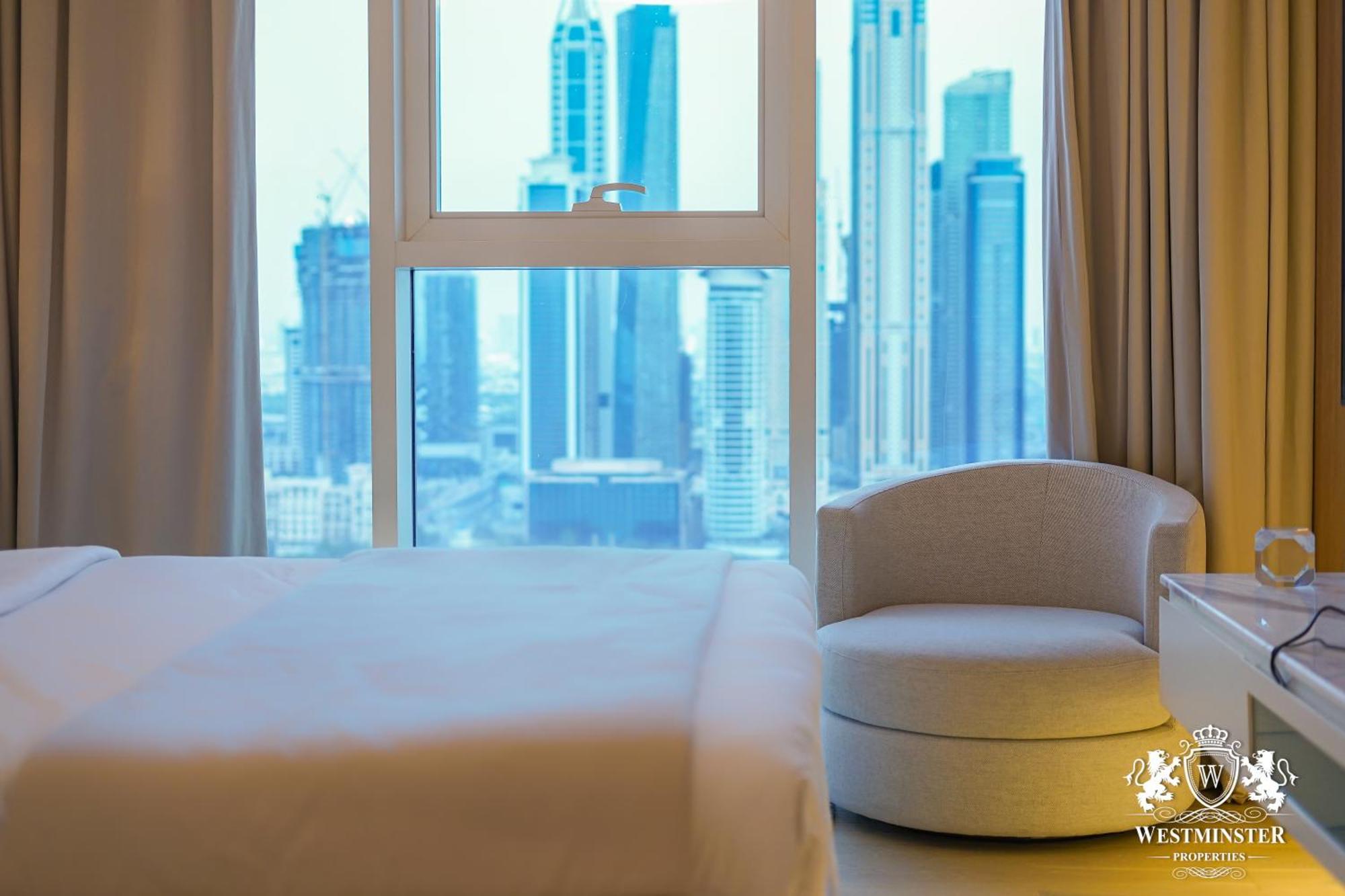 Westminster Front * Dubai