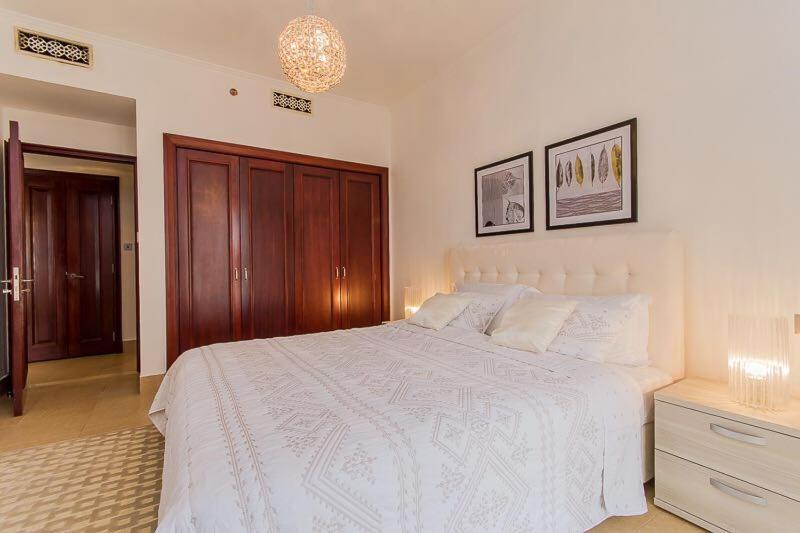 Cozy 1br Downtown Burj Khalifa And Mall Daire Dubai