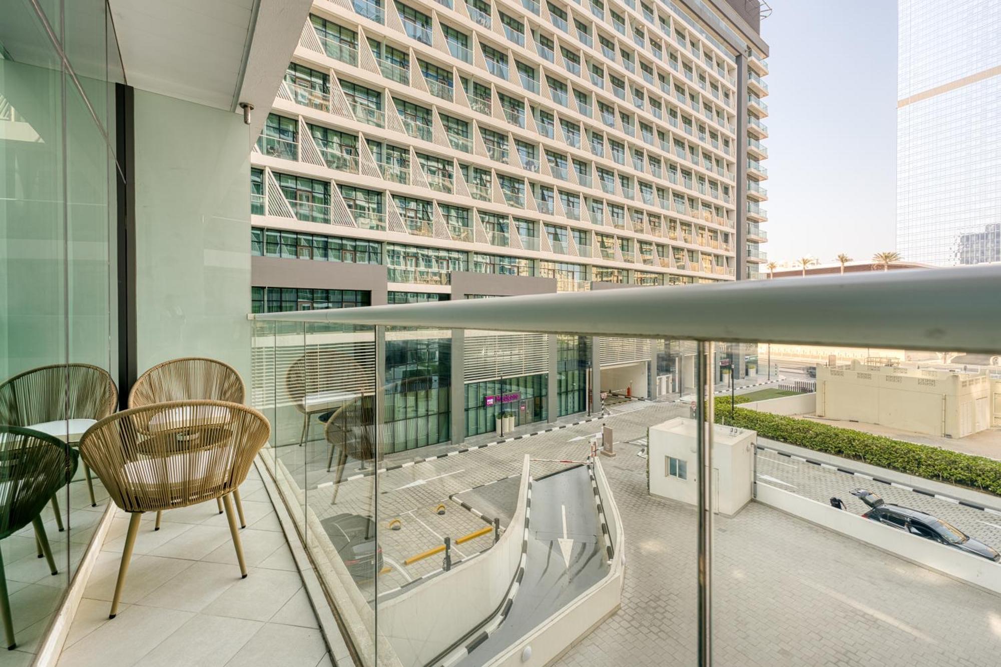 Apartment Beachfront Right By Nakheel Mall Dubai
