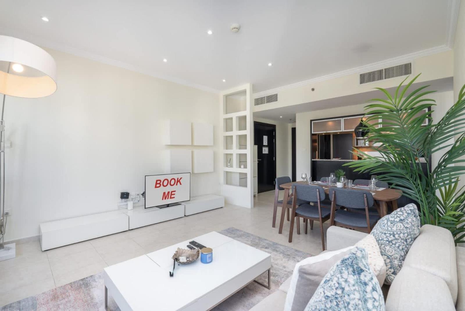 Apartment Luxury In Marina's 1 Bed That Sleeps 2 Dubai
