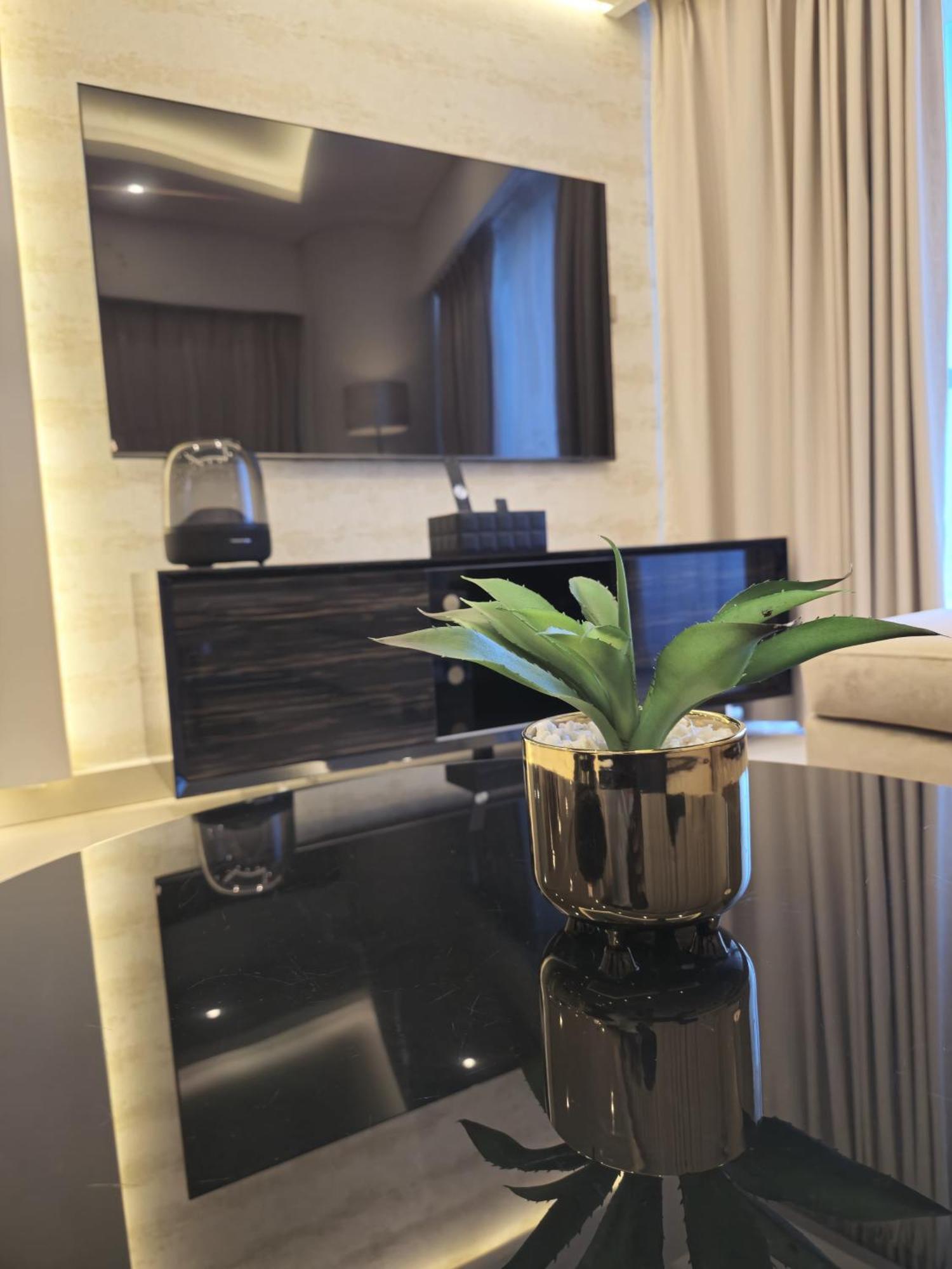 Quill At Paramount Towers 3 Bedroom Creek View Apart Otel Dubai