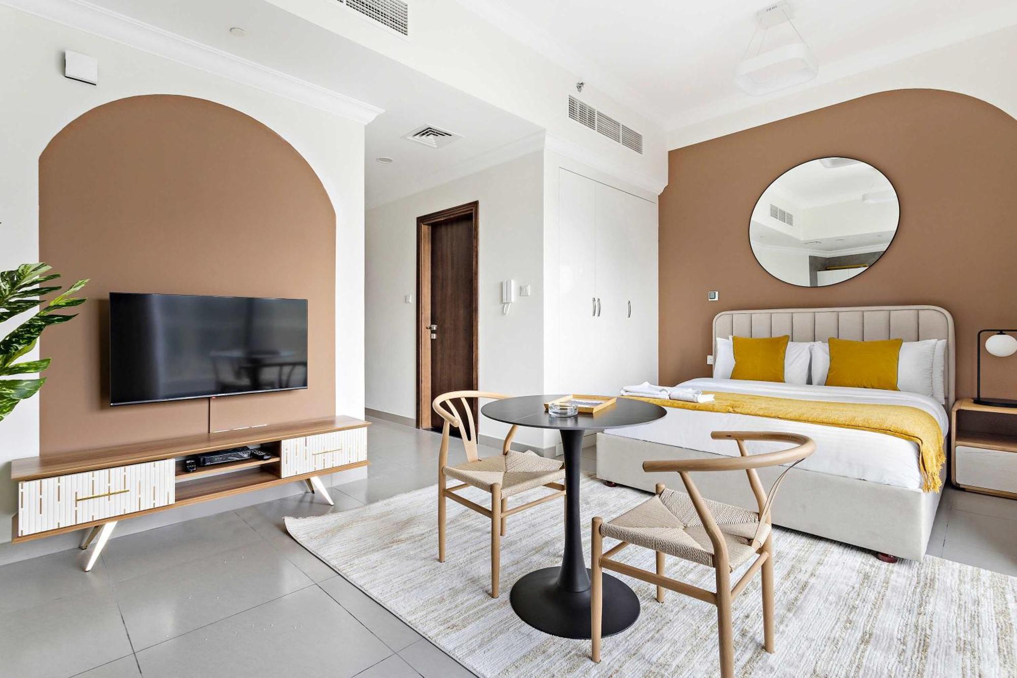 Silkhaus Aesthetic In Art Gardens With Gym & Pool Access *