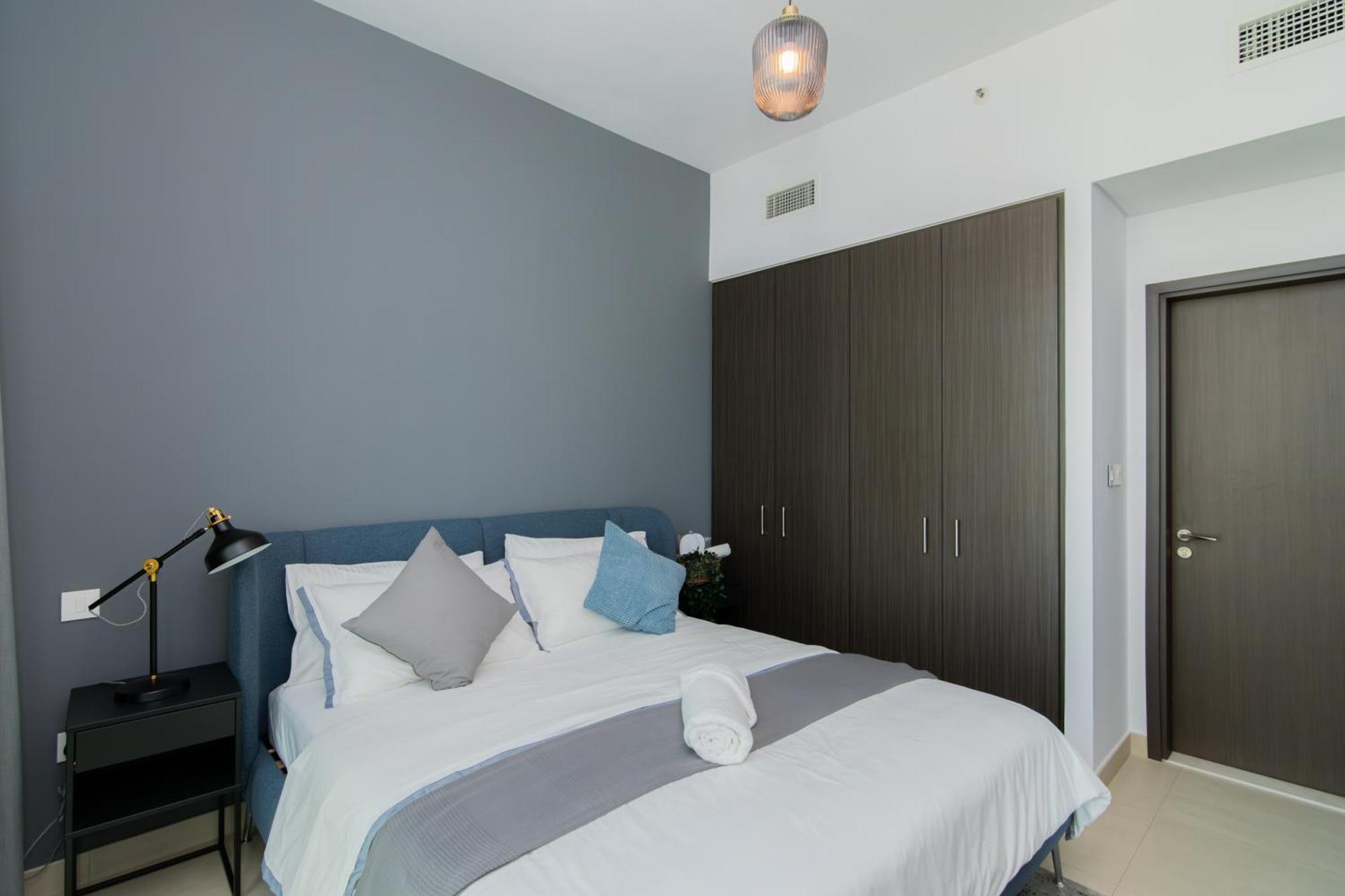 Elite Escape - 1 Bhk Getaway With Mall Access - 1502 * Dubai