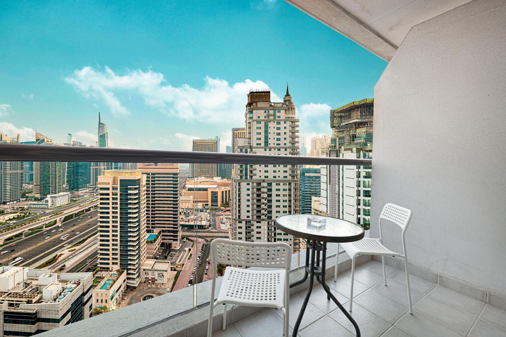 Prime Location - Full Marina View Holiday home Dubai