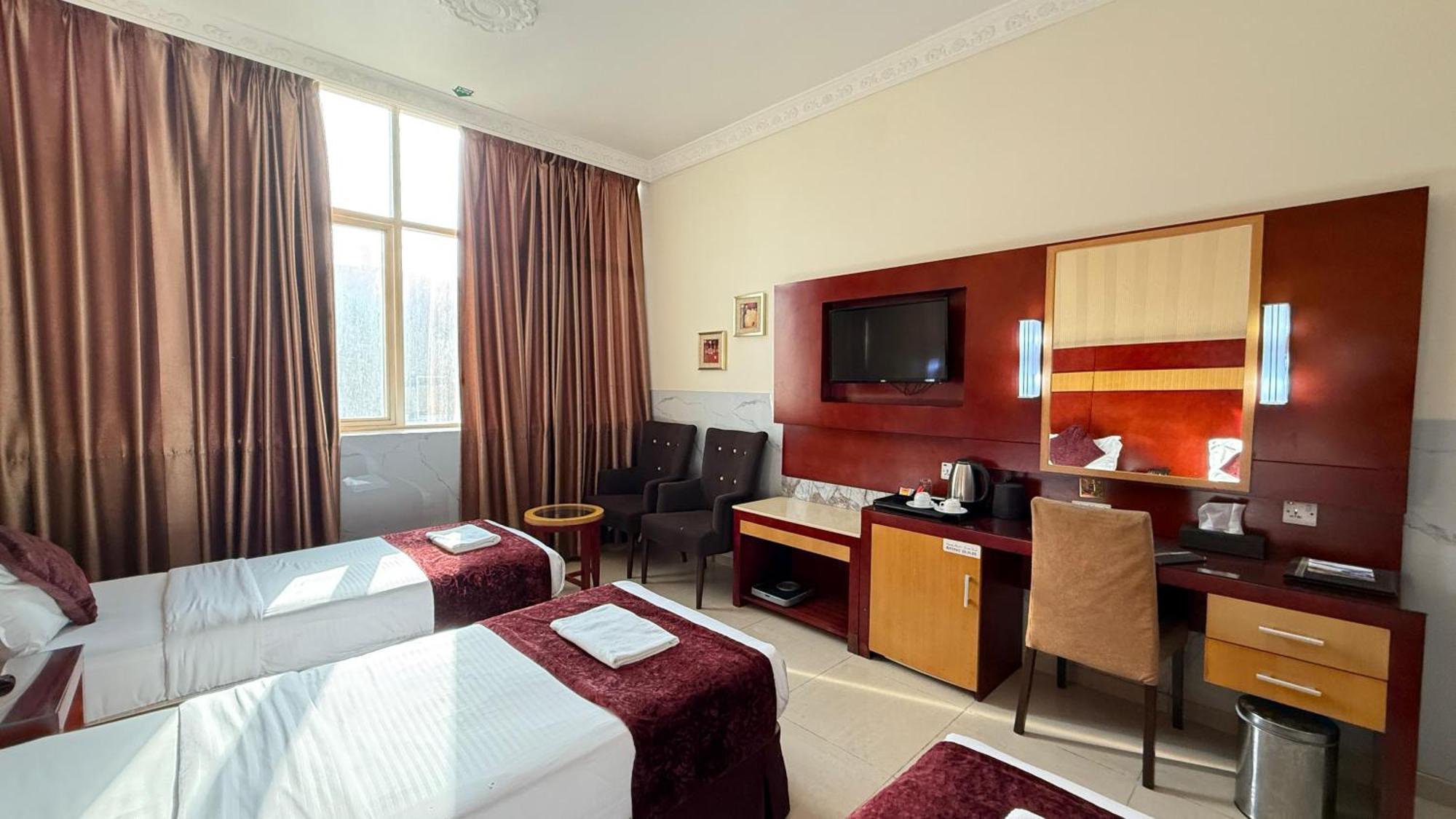 Belvilla Luxury Phoenix East Hotel 4*