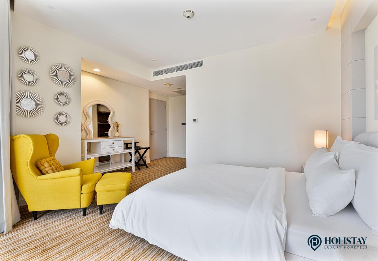 Holistay Luxury Homes - Burj Khalifa View - Direct Access Mall Daire