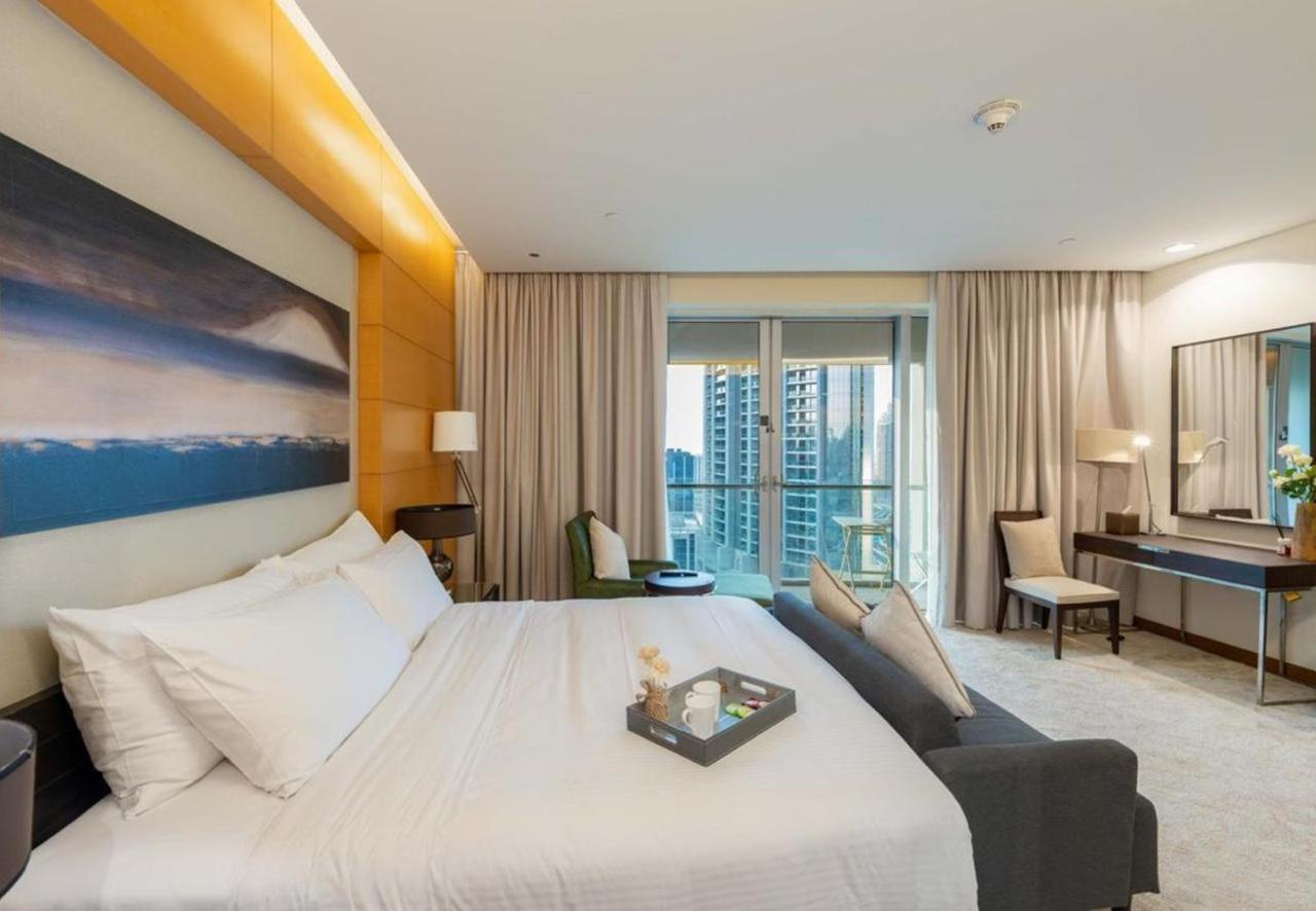 Daire Holistay Luxury Homes - Burj Khalifa View - Direct Access Mall Dubai