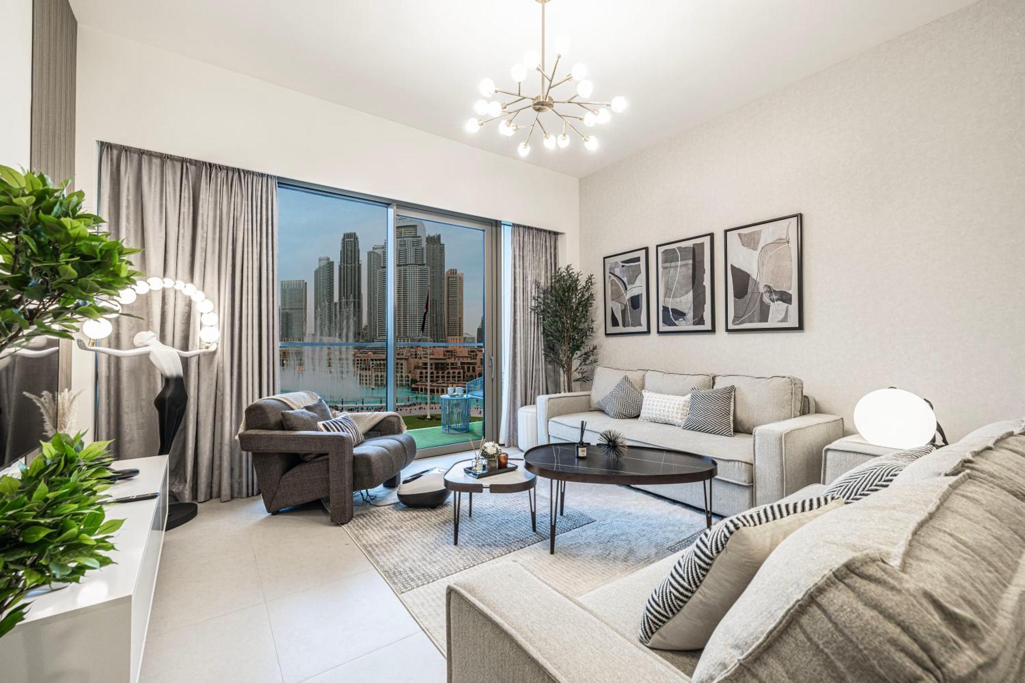 Luxury Burj And Fountain View 5 Min To Mall Apartment Dubai