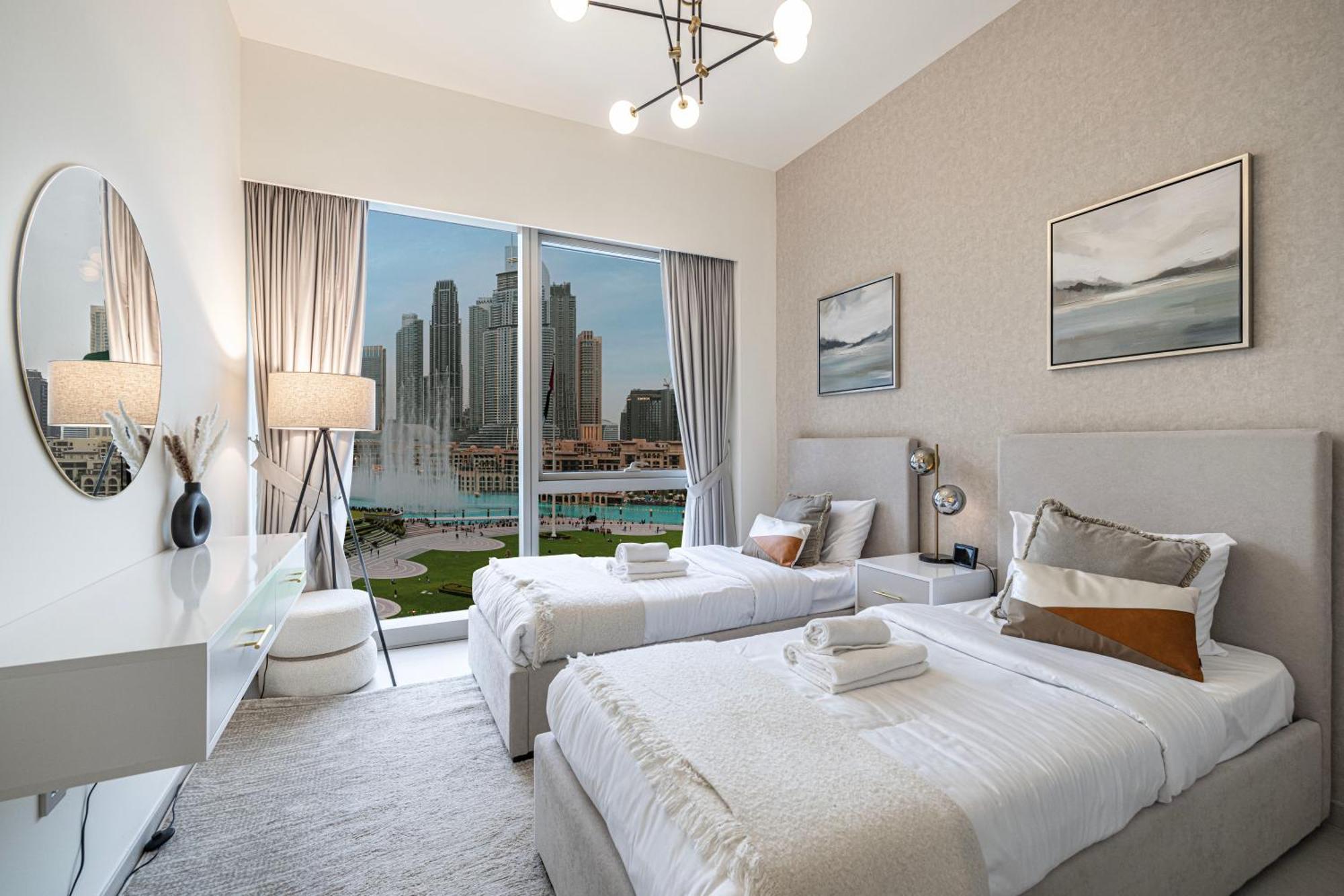 Apartment Luxury Burj And Fountain View 5 Min To Mall