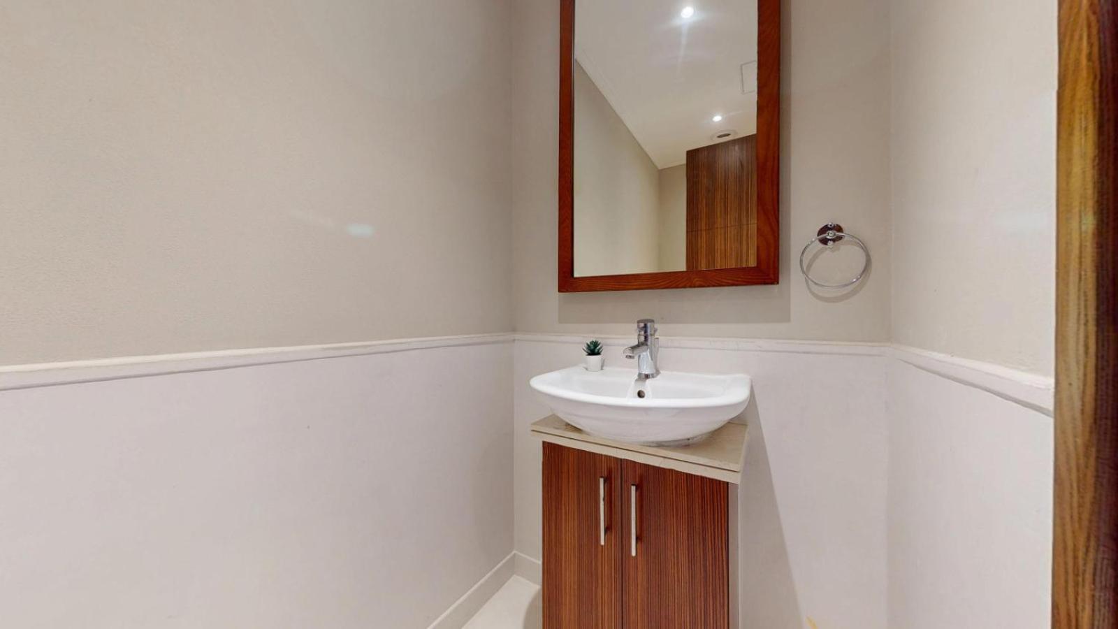 Shemara Tower - Elegant Two Bed With Marina View Holiday home *