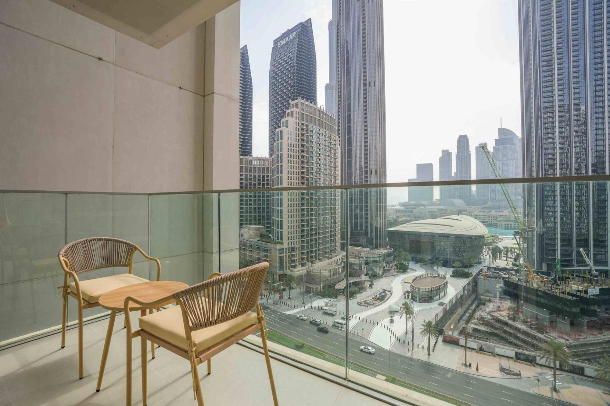 Apartment Elegant Escapes - 3b In Heart Of Downtown,
